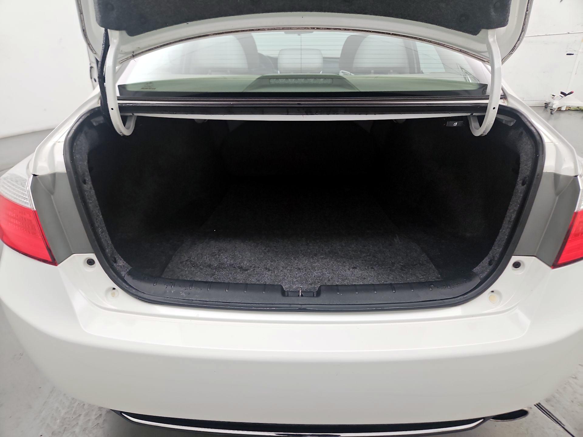 Thumbnail: 2014 Honda Accord - 18