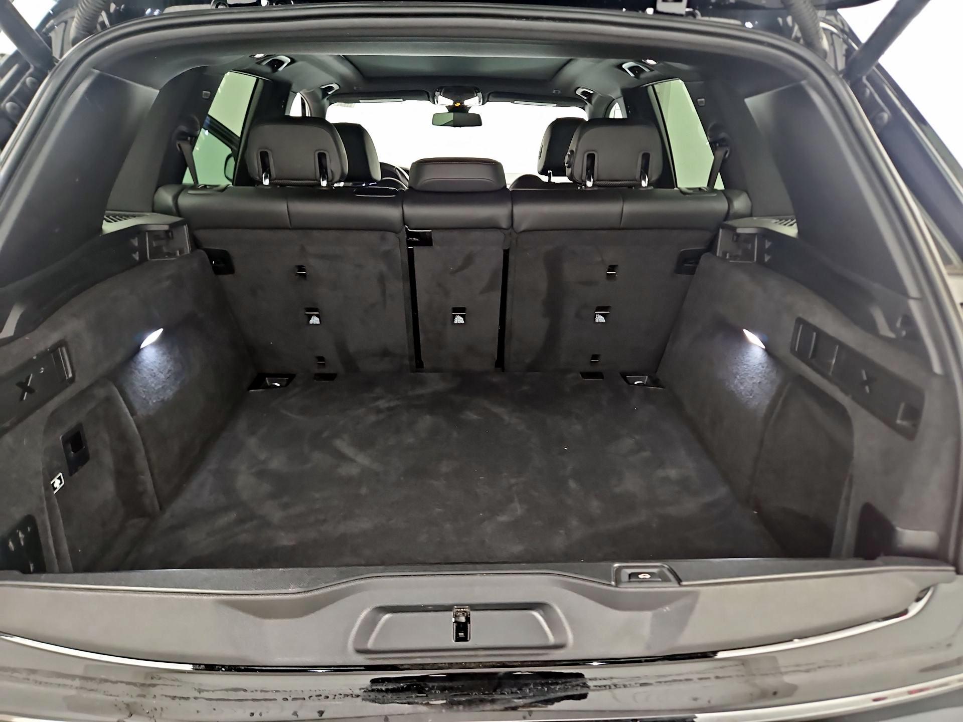 Thumbnail: 2023 BMW X5 - 17