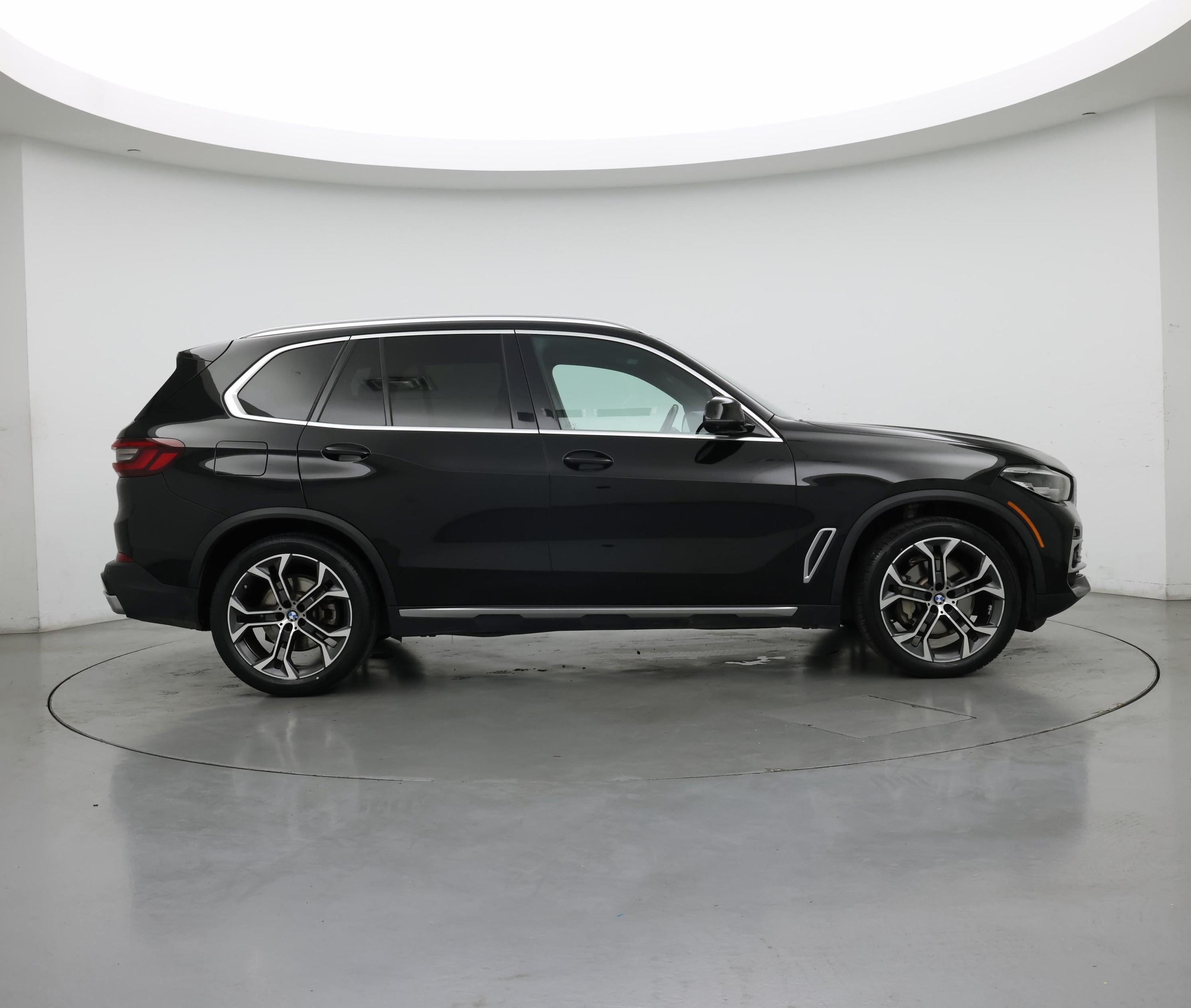 Thumbnail: 2023 BMW X5 - 7