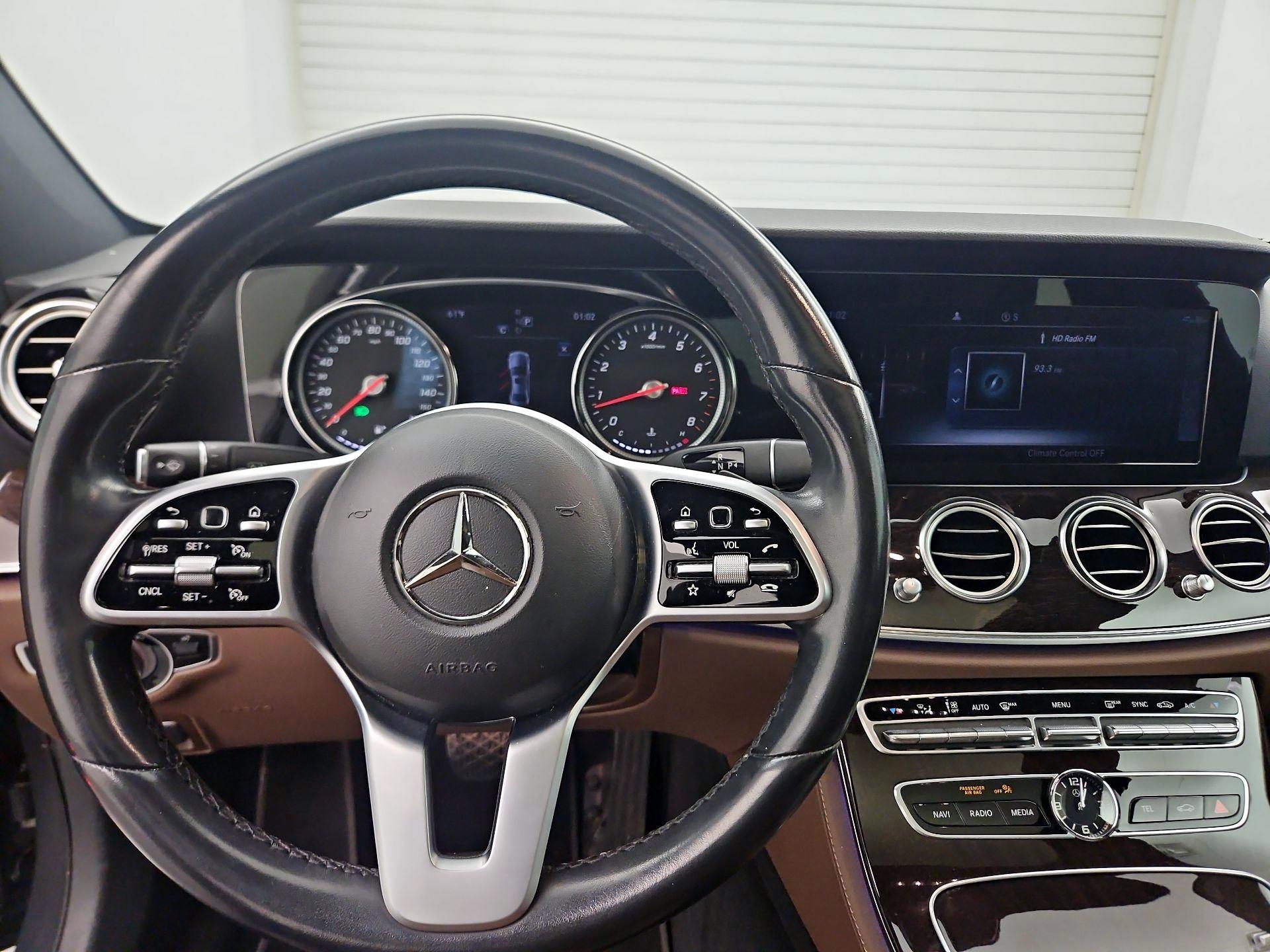 Thumbnail: 2019 Mercedes-Benz E-Class - 10