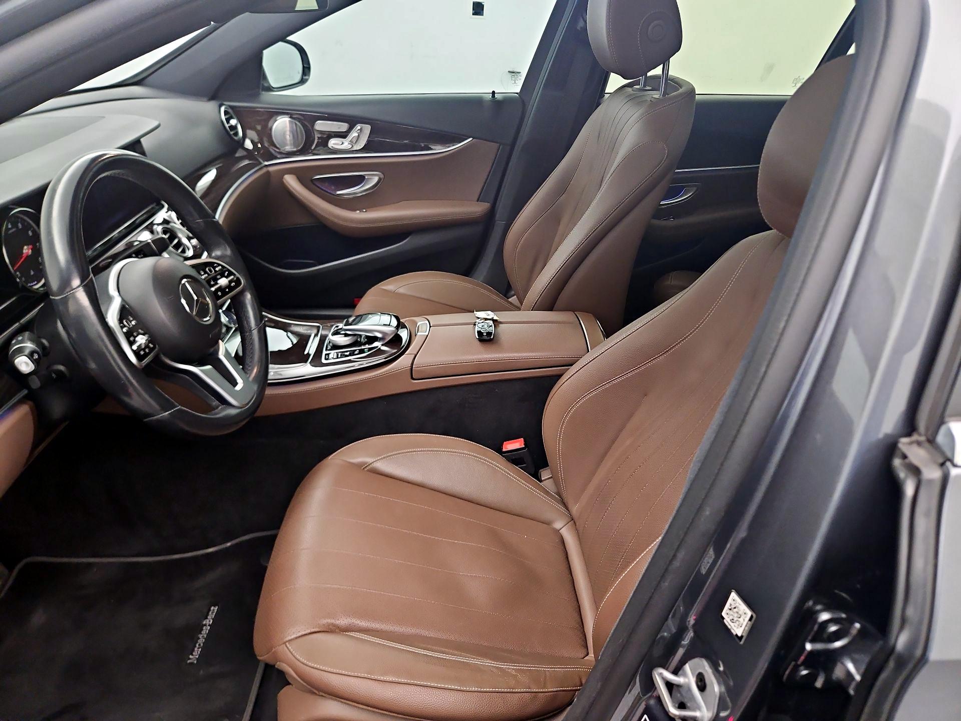 Thumbnail: 2019 Mercedes-Benz E-Class - 11