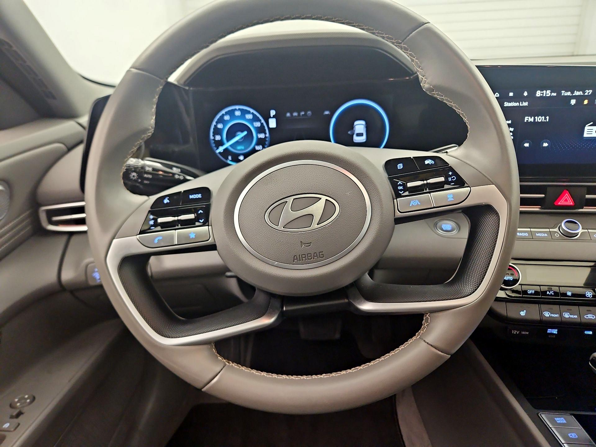 Thumbnail: 2024 Hyundai Elantra - 10