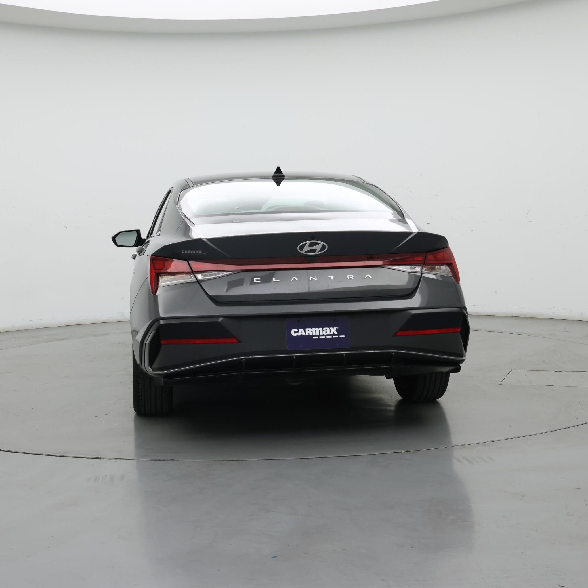 Thumbnail: 2024 Hyundai Elantra - 6