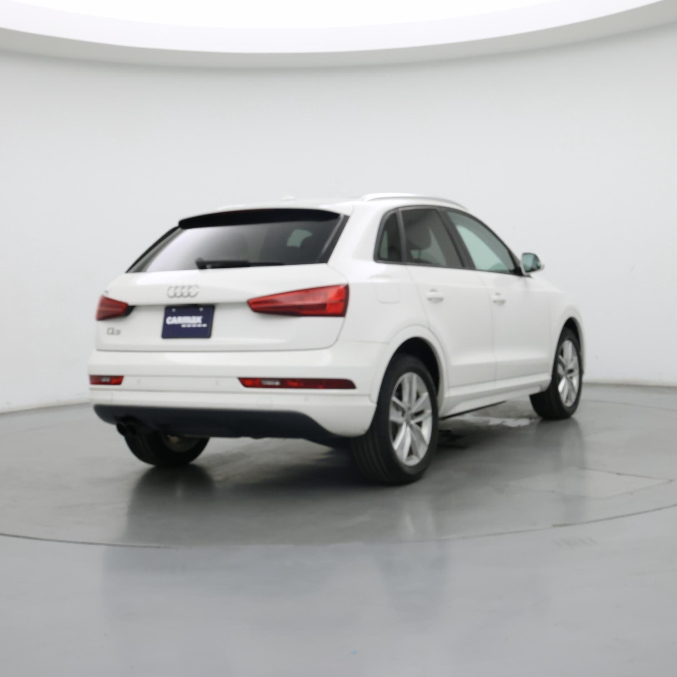 Thumbnail: 2017 Audi Q3 - 8