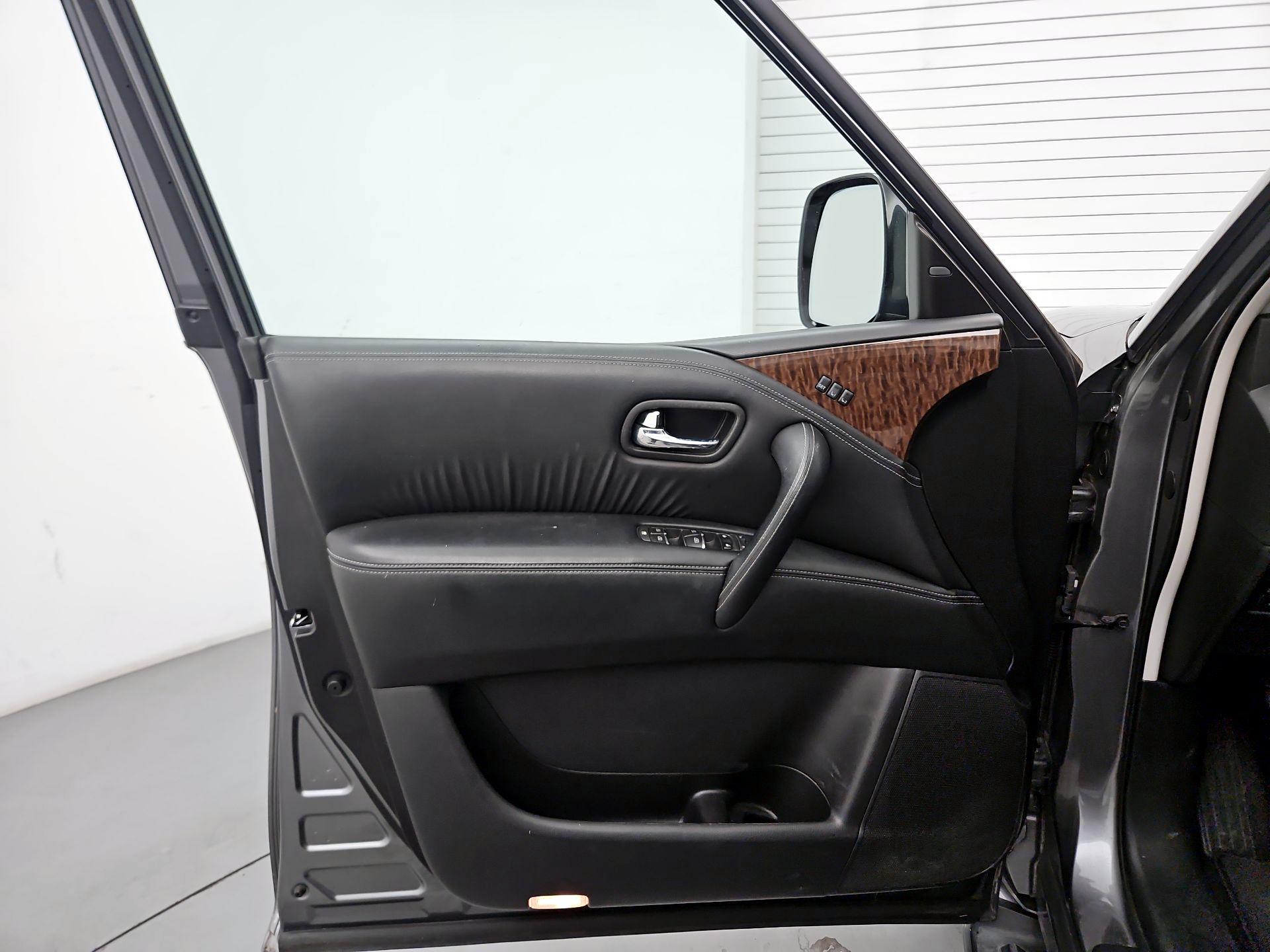 Thumbnail: 2019 Nissan Armada - 10