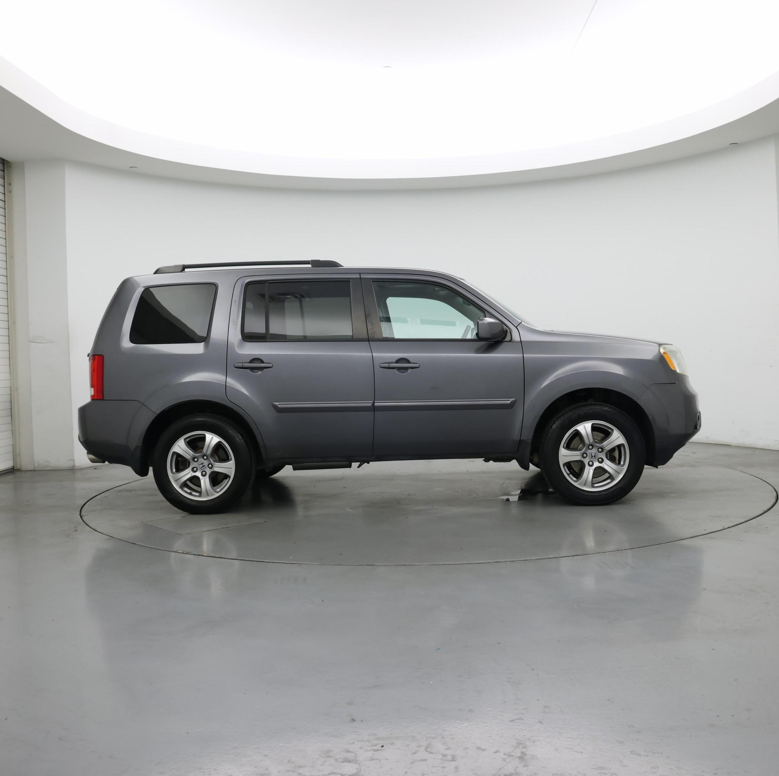 Thumbnail: 2015 Honda Pilot - 7