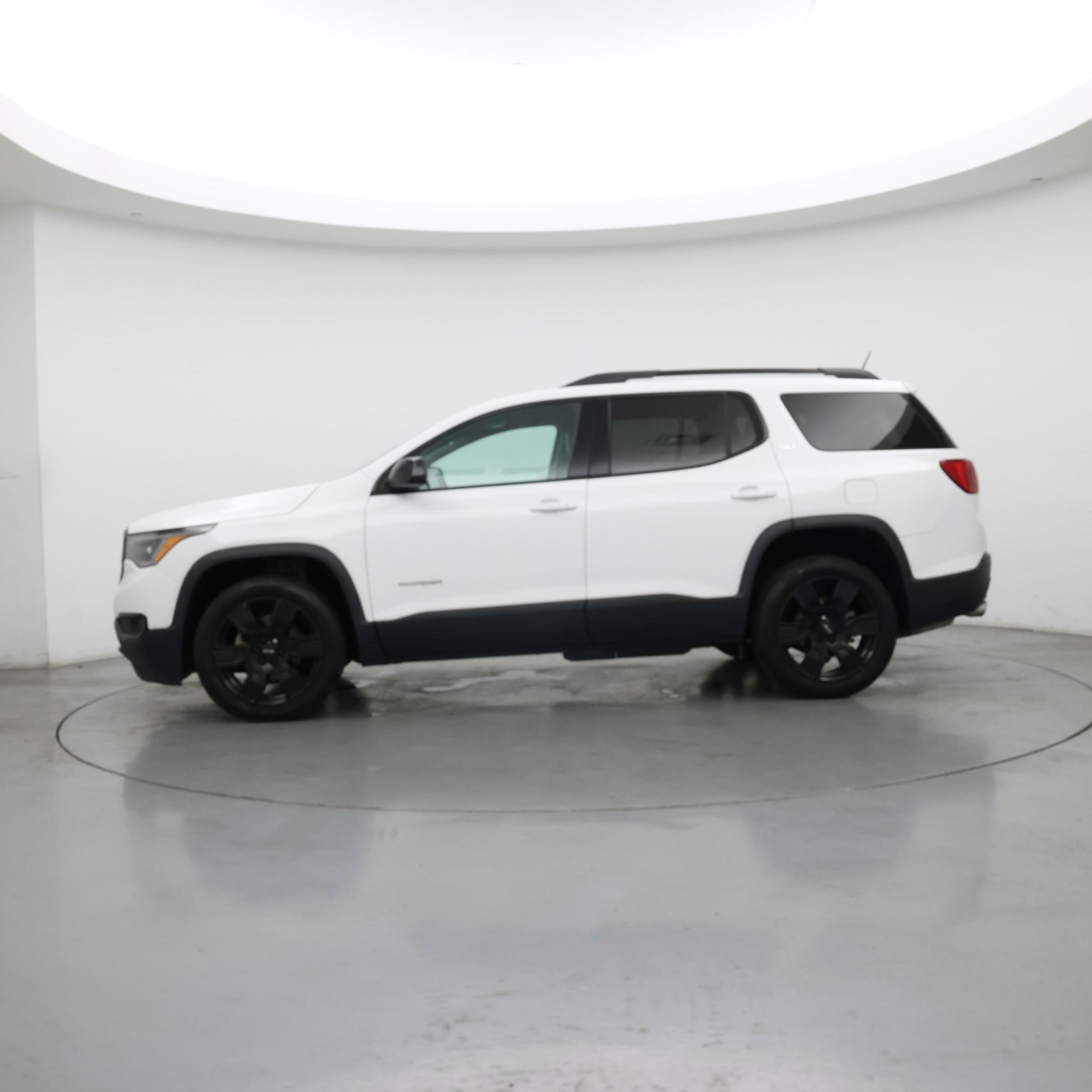 Thumbnail: 2019 GMC Acadia - 3