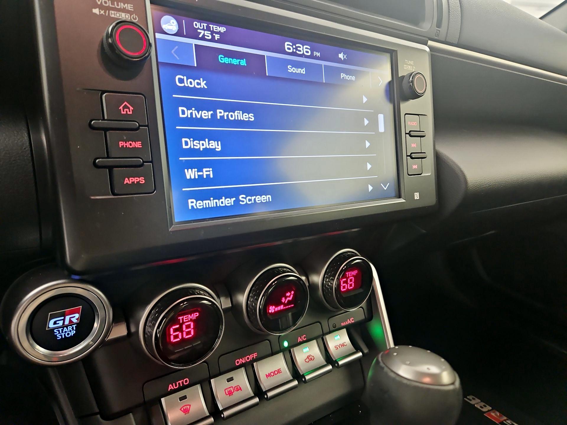 Thumbnail: 2023 Toyota GR86 - 14