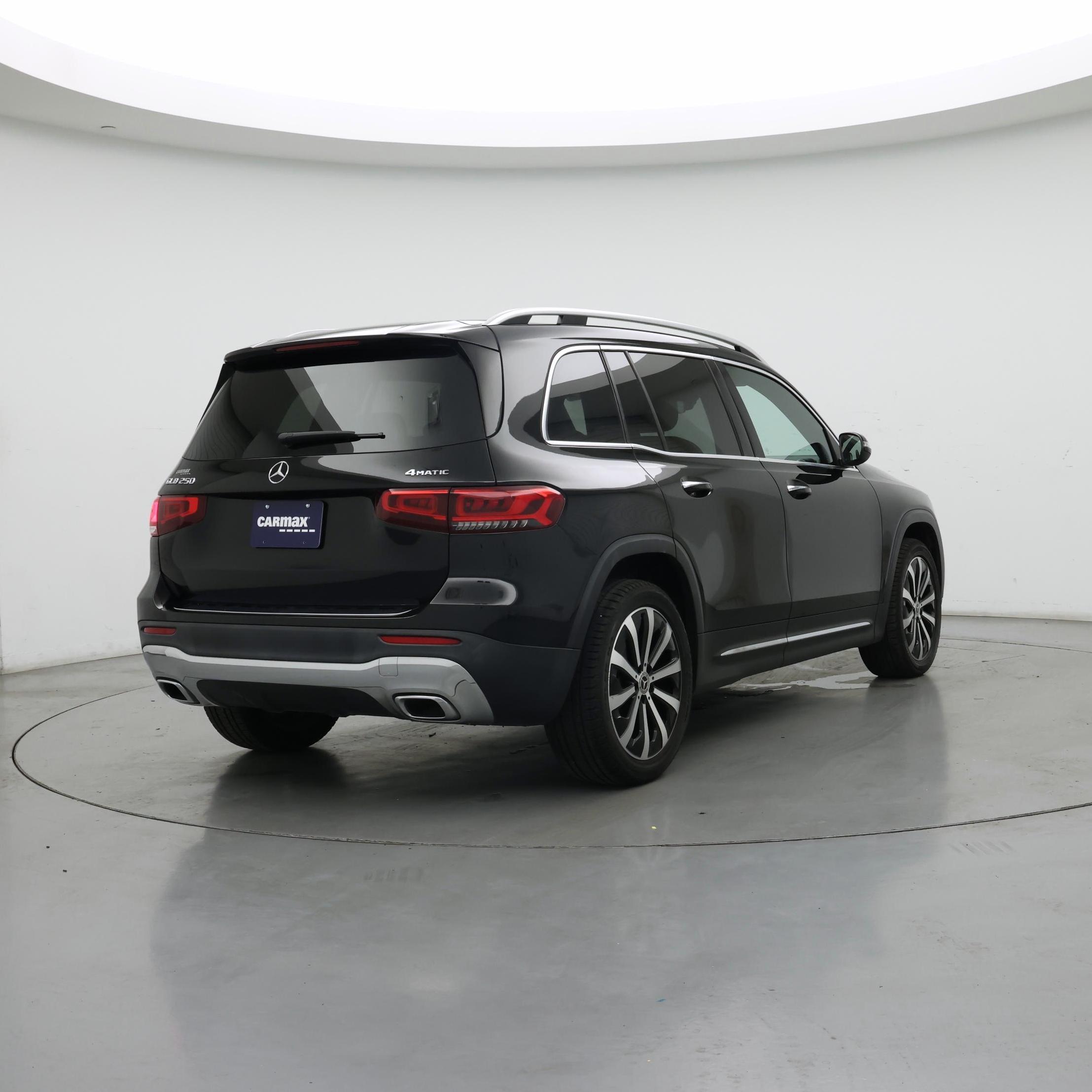 Thumbnail: 2022 Mercedes-Benz GLB - 8