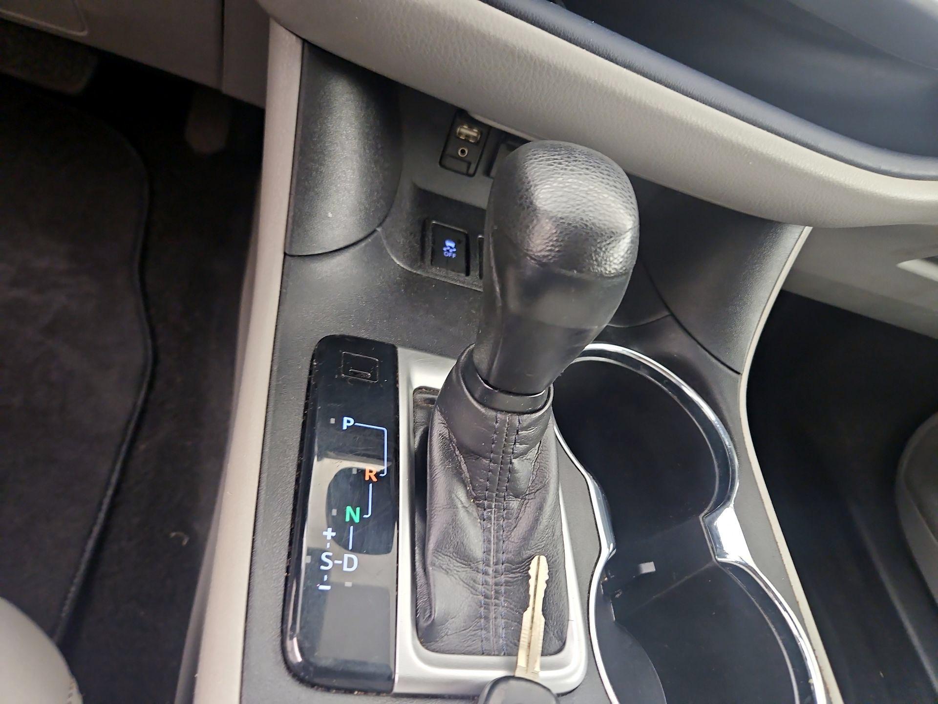 Thumbnail: 2019 Toyota Highlander - 15