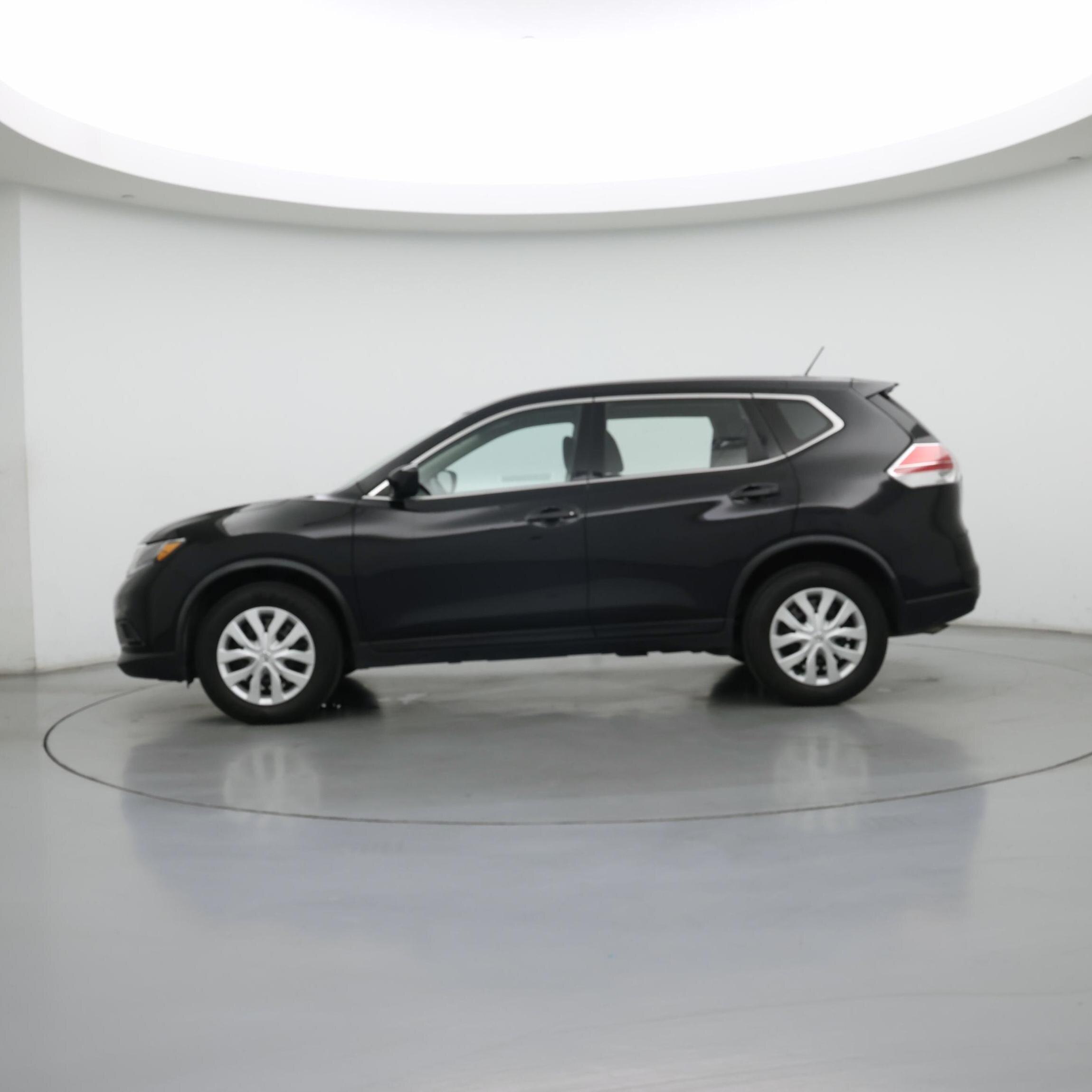 Thumbnail: 2016 Nissan Rogue - 3