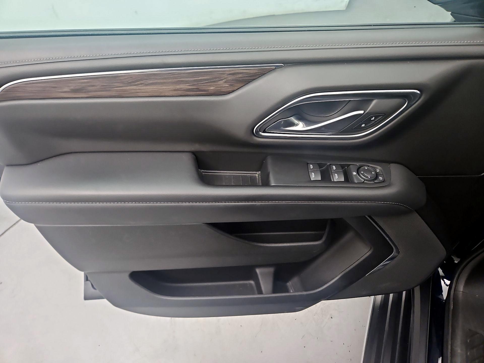 Thumbnail: 2022 Chevrolet Tahoe - 12