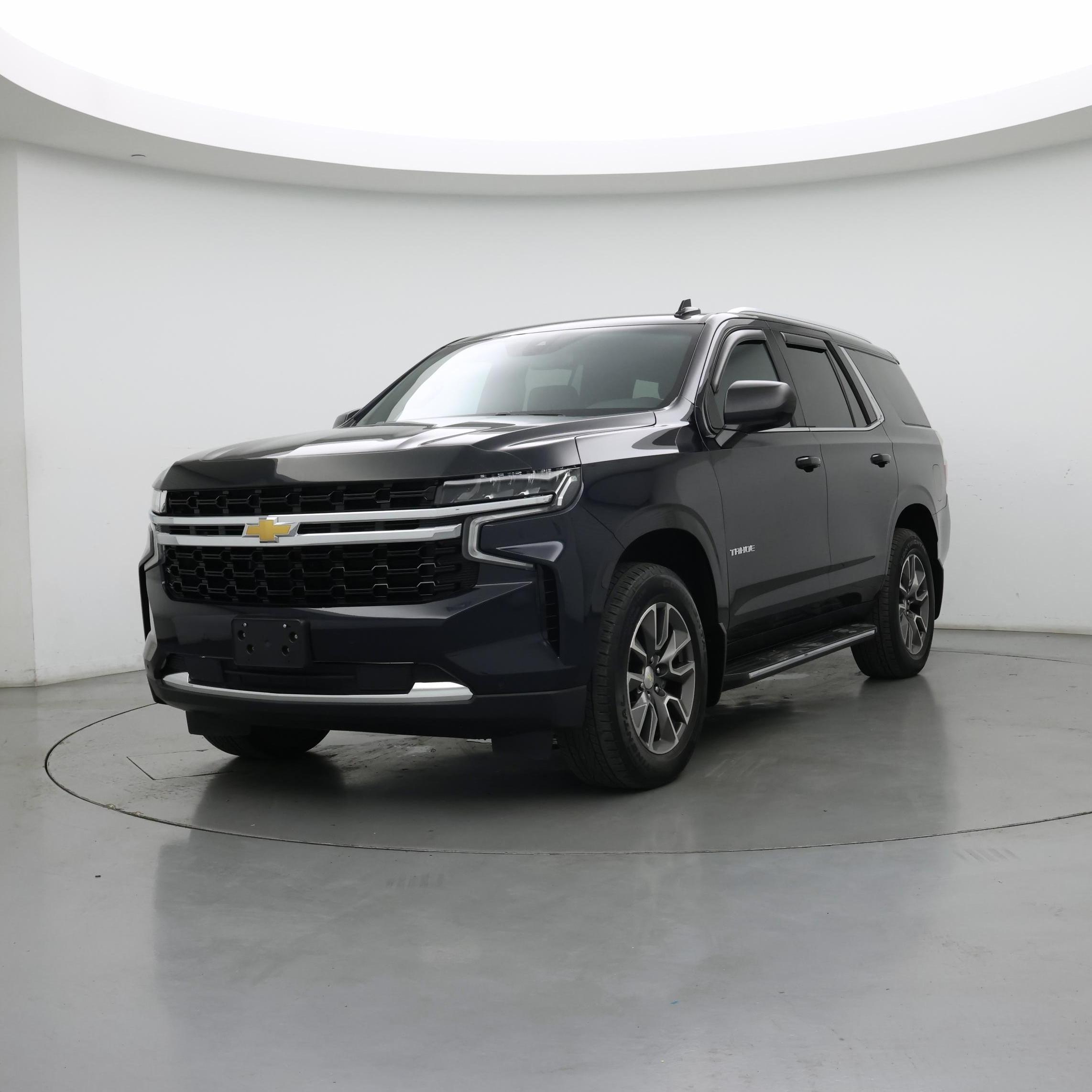 Thumbnail: 2022 Chevrolet Tahoe - 4