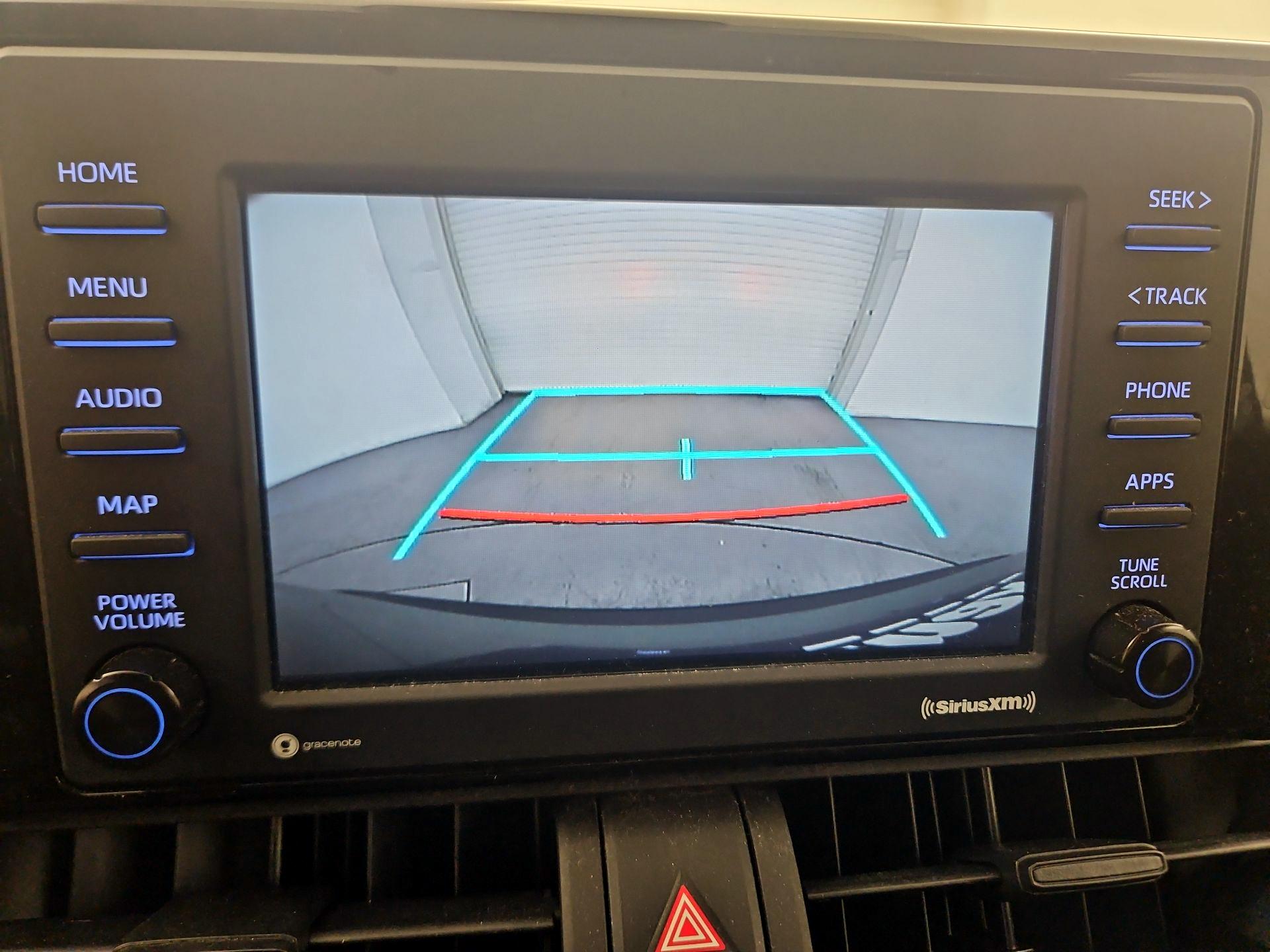 Thumbnail: 2022 Toyota RAV4 - 14