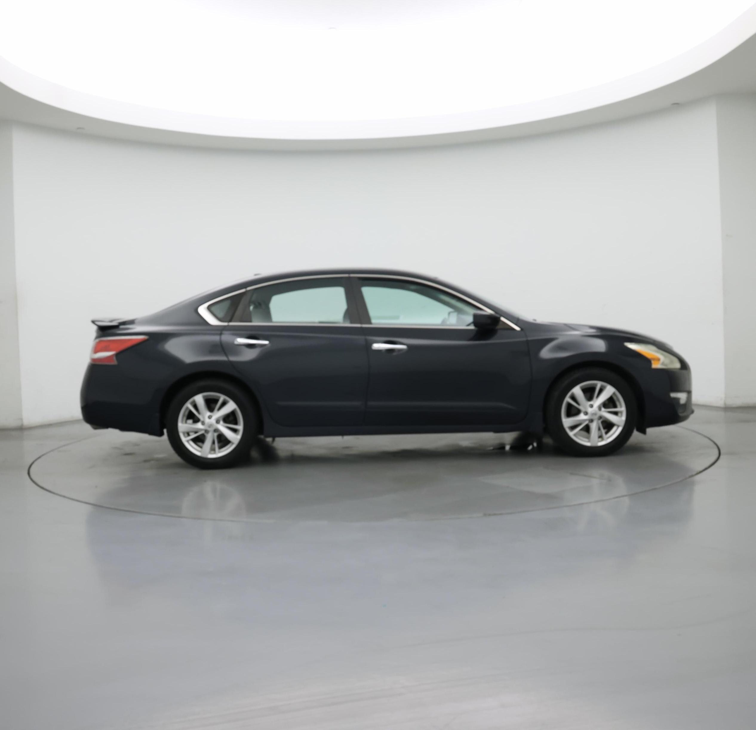 Thumbnail: 2015 Nissan Altima - 7