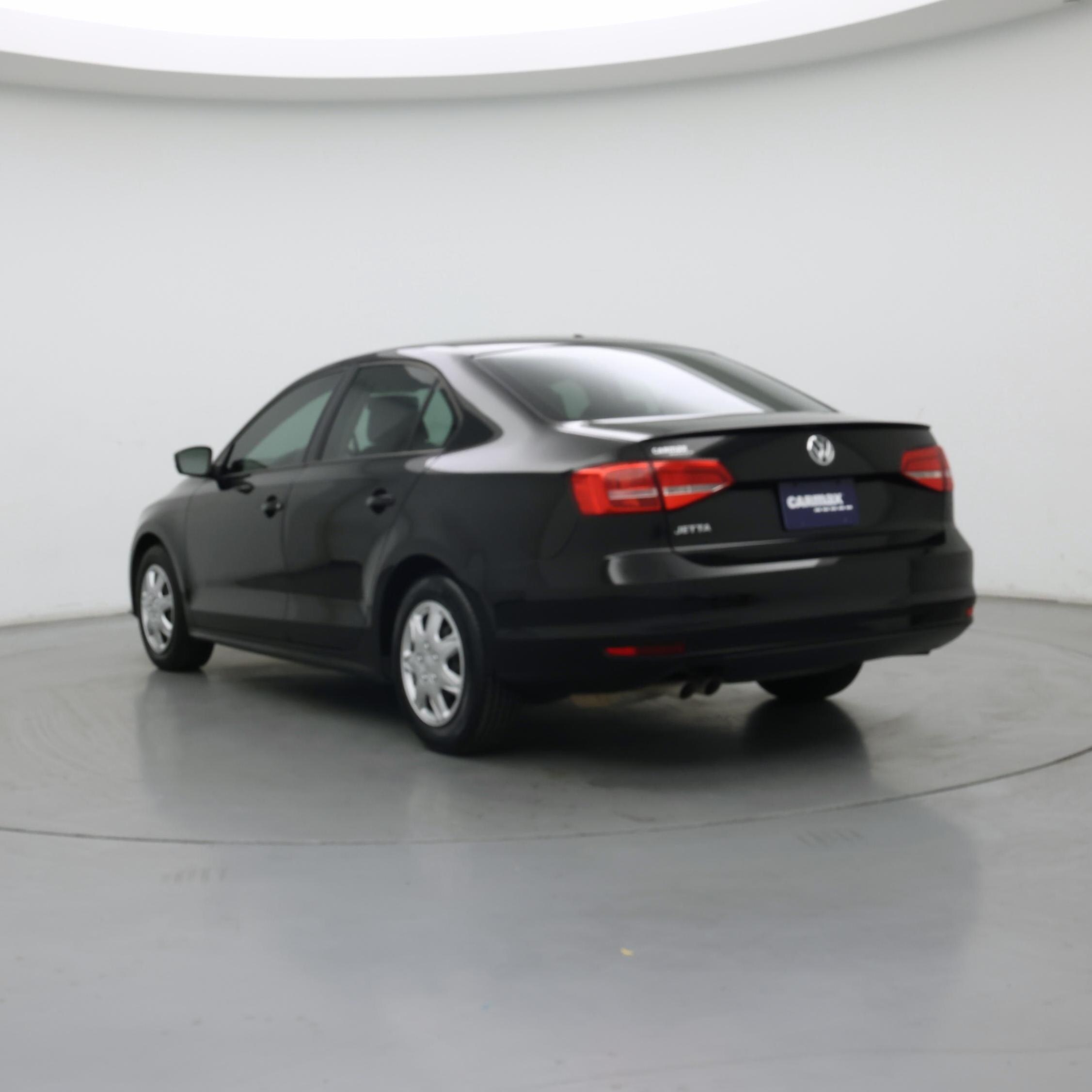 Thumbnail: 2015 Volkswagen Jetta - 2