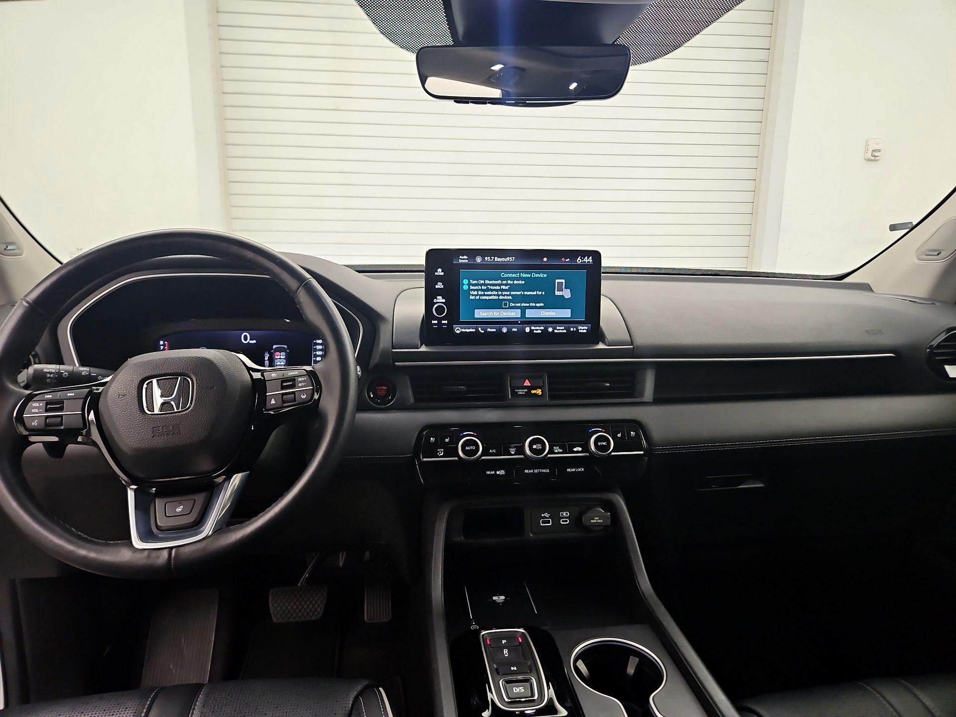 Thumbnail: 2023 Honda Pilot - 9