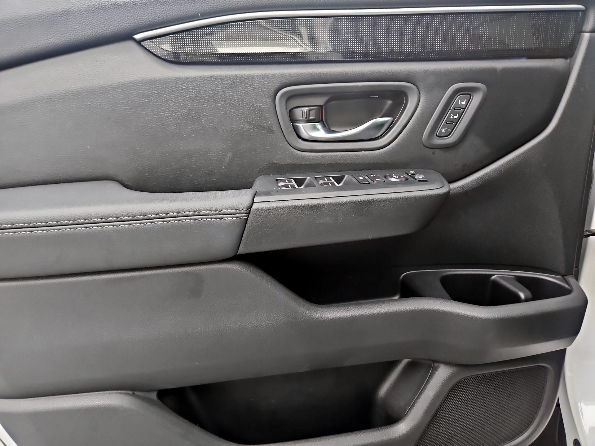 Thumbnail: 2023 Honda Pilot - 12