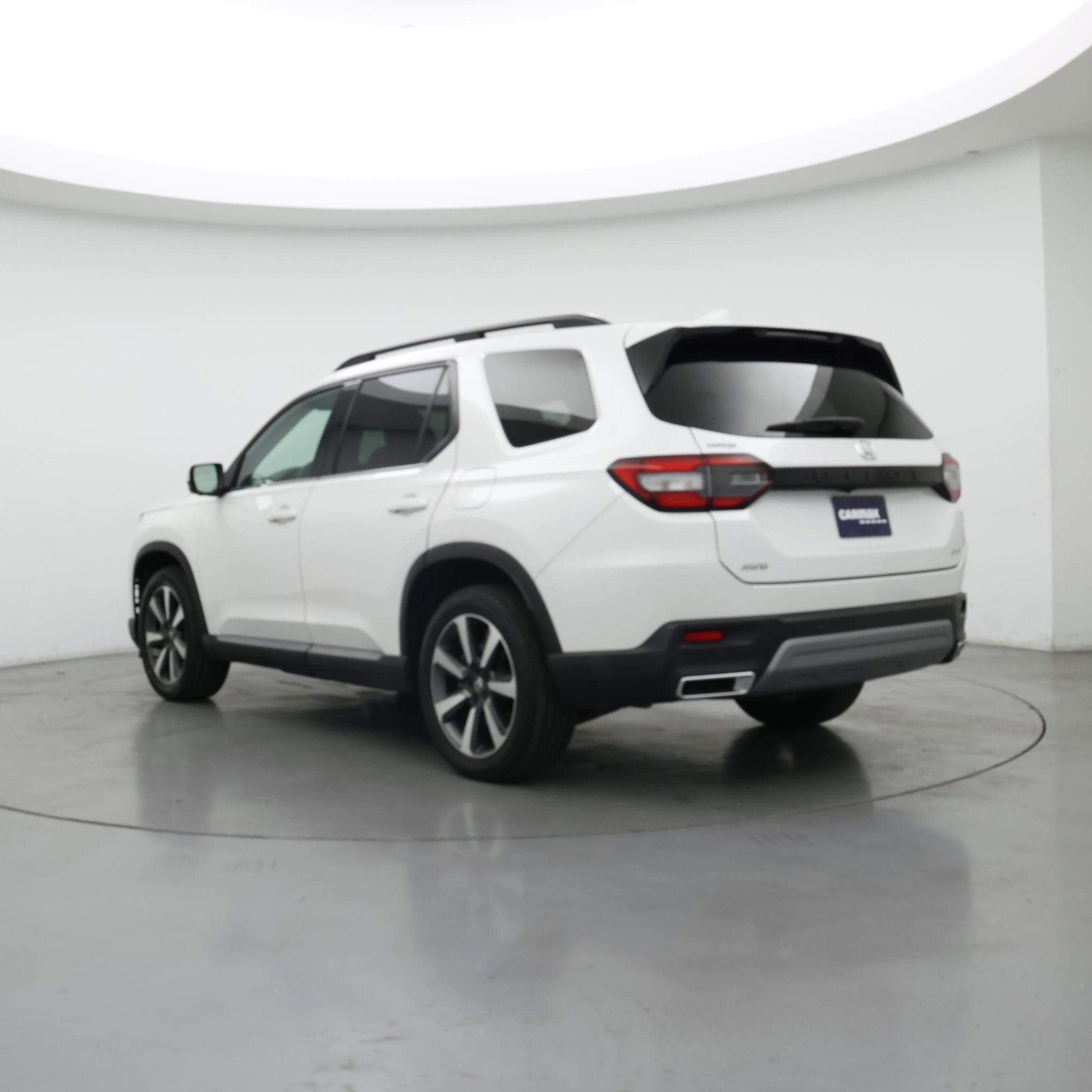 Thumbnail: 2023 Honda Pilot - 2