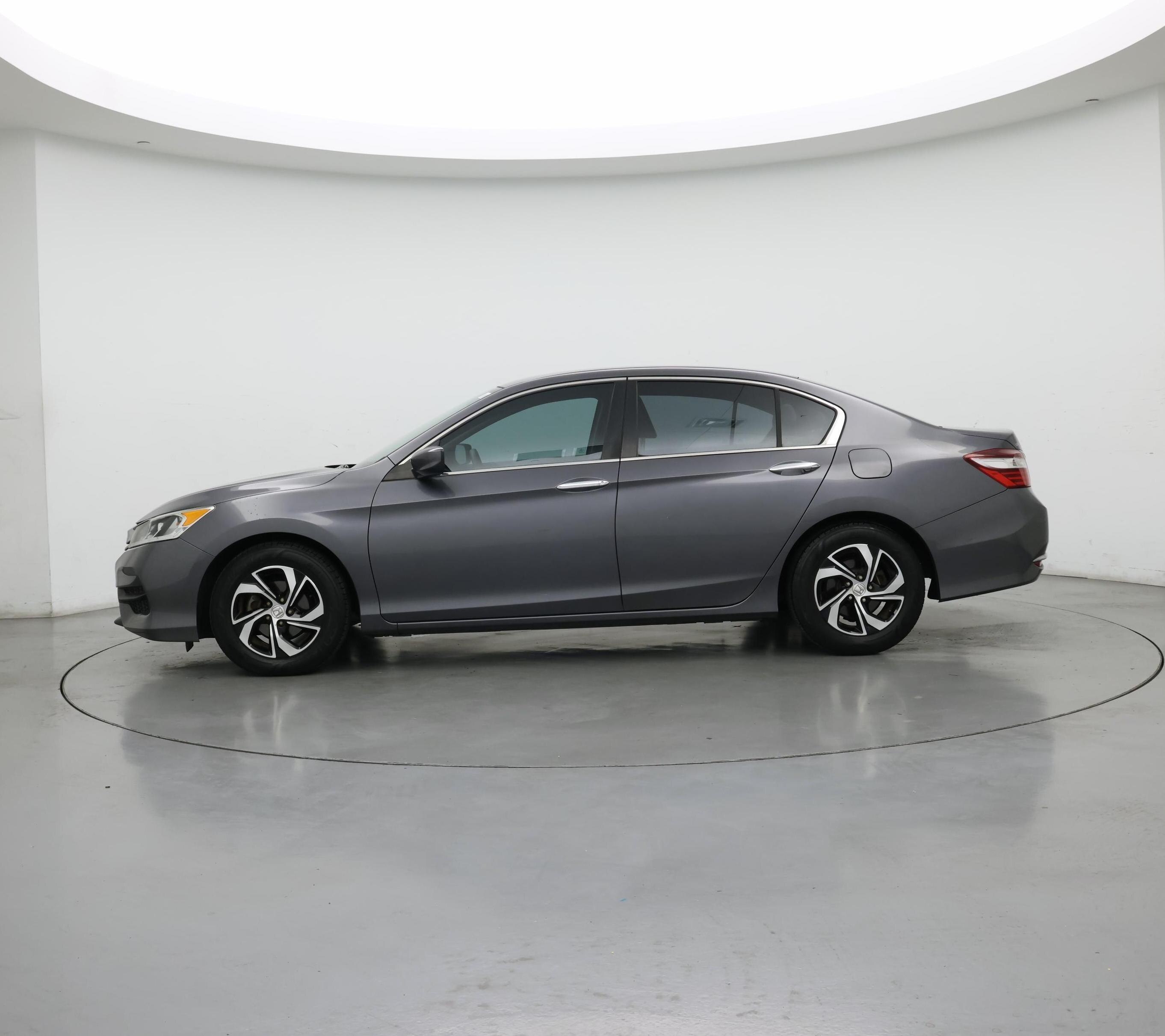 Thumbnail: 2017 Honda Accord - 3