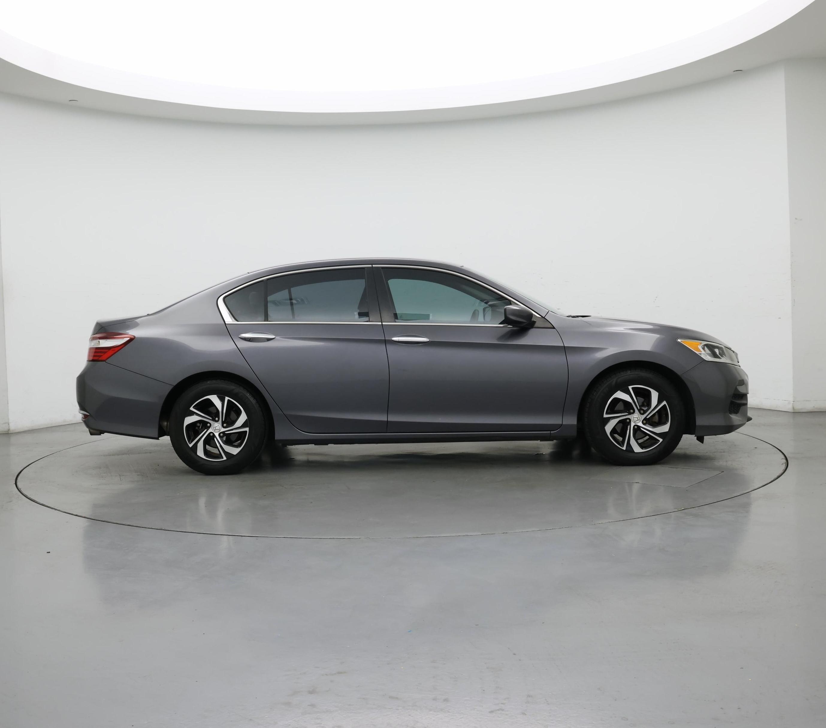 Thumbnail: 2017 Honda Accord - 7