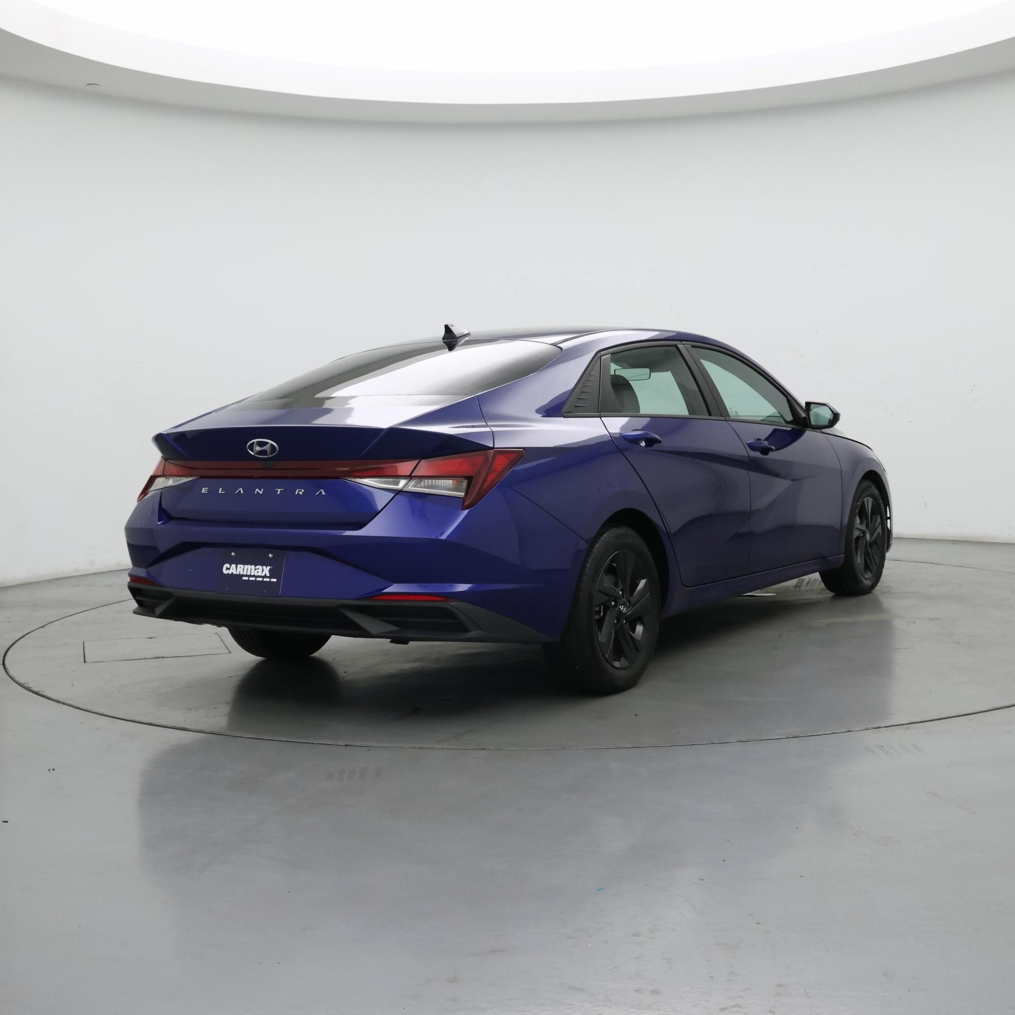 Thumbnail: 2021 Hyundai Elantra - 8