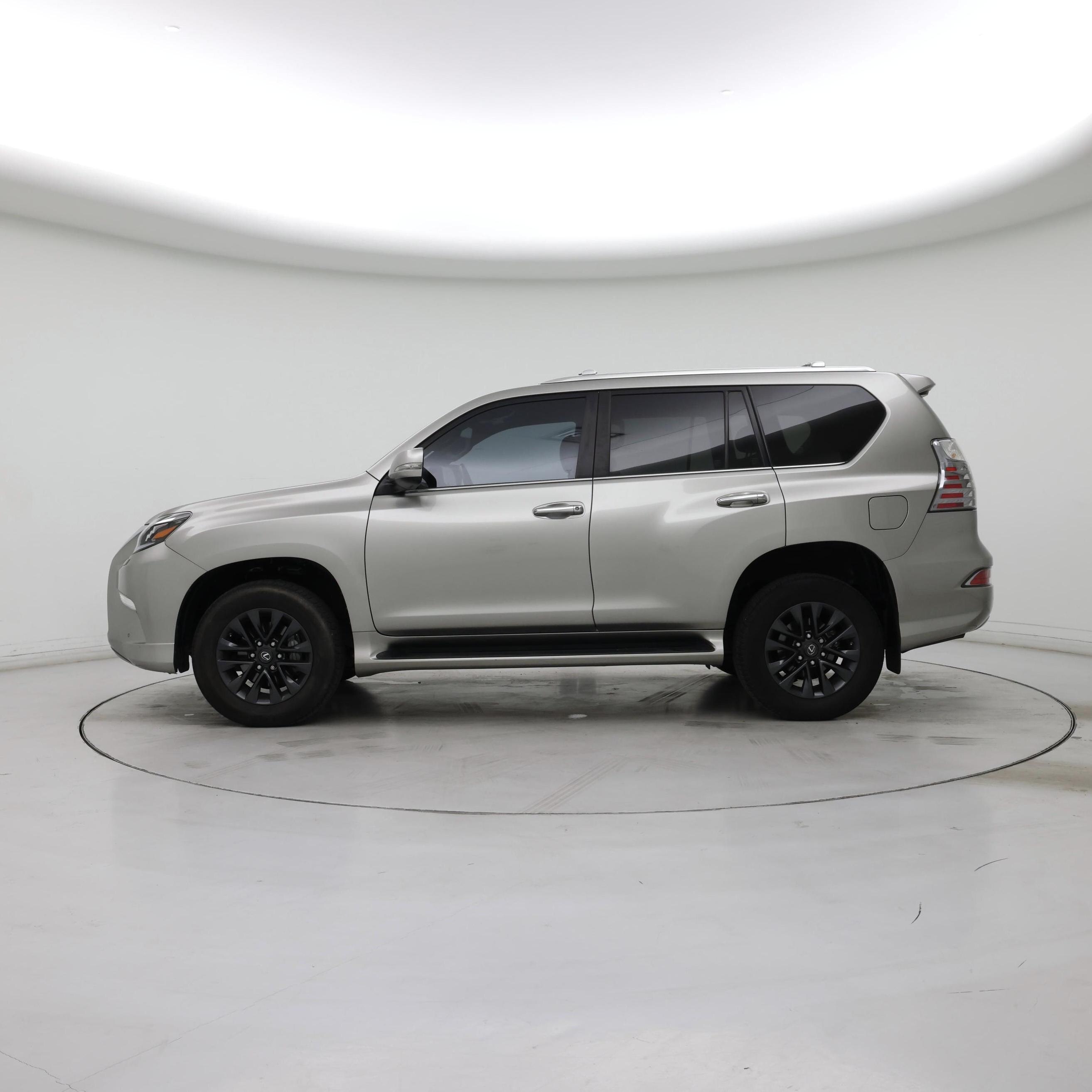 Thumbnail: 2023 Lexus GX - 3