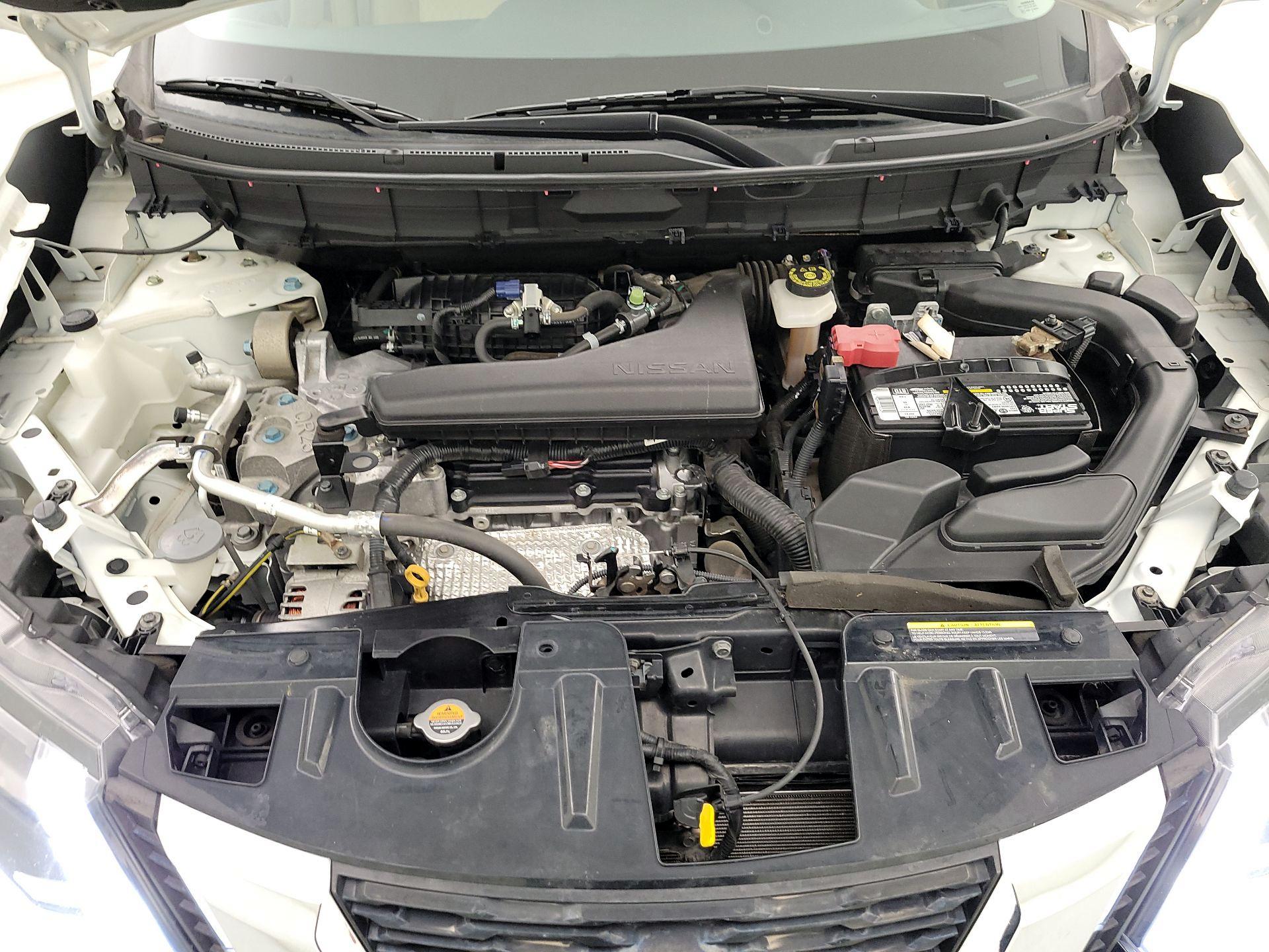 Thumbnail: 2017 Nissan Rogue - 19