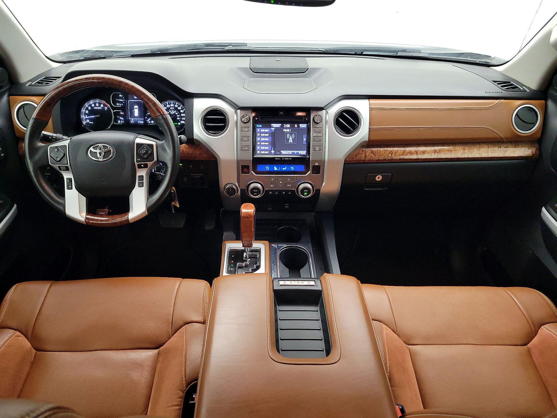 Thumbnail: 2019 Toyota Tundra - 9