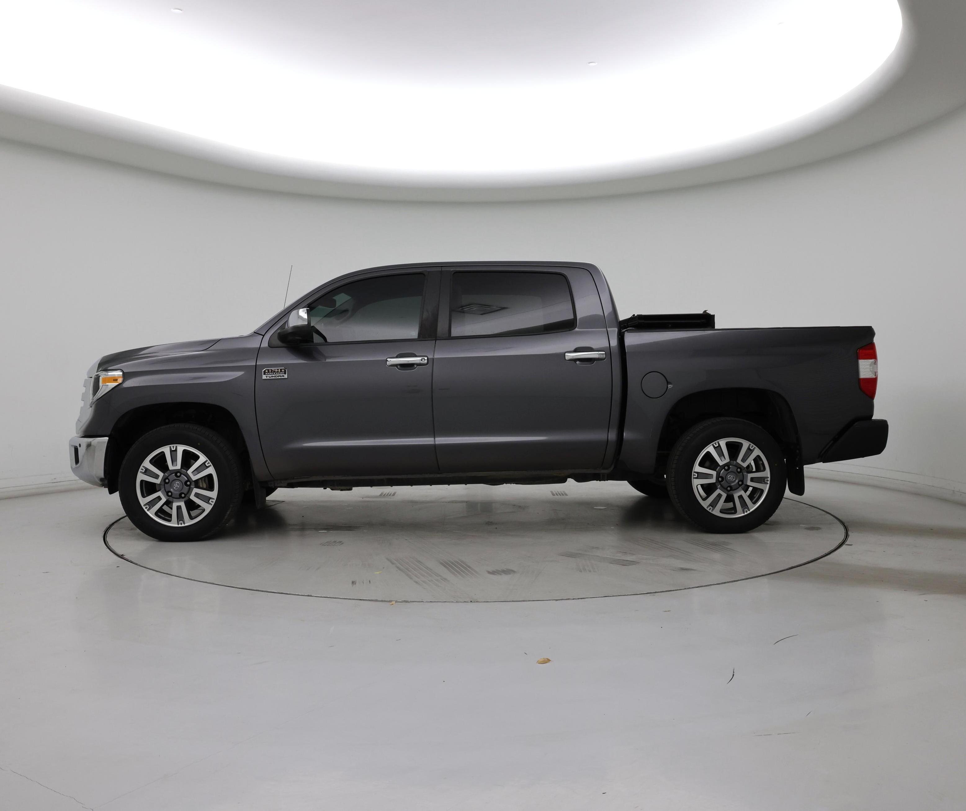 Thumbnail: 2019 Toyota Tundra - 3