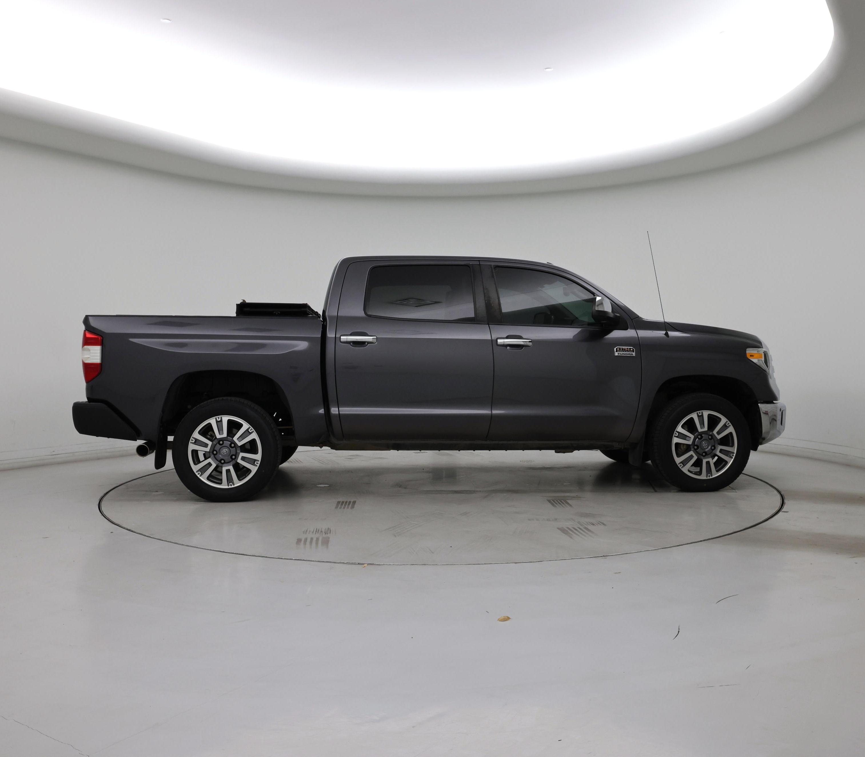 Thumbnail: 2019 Toyota Tundra - 7