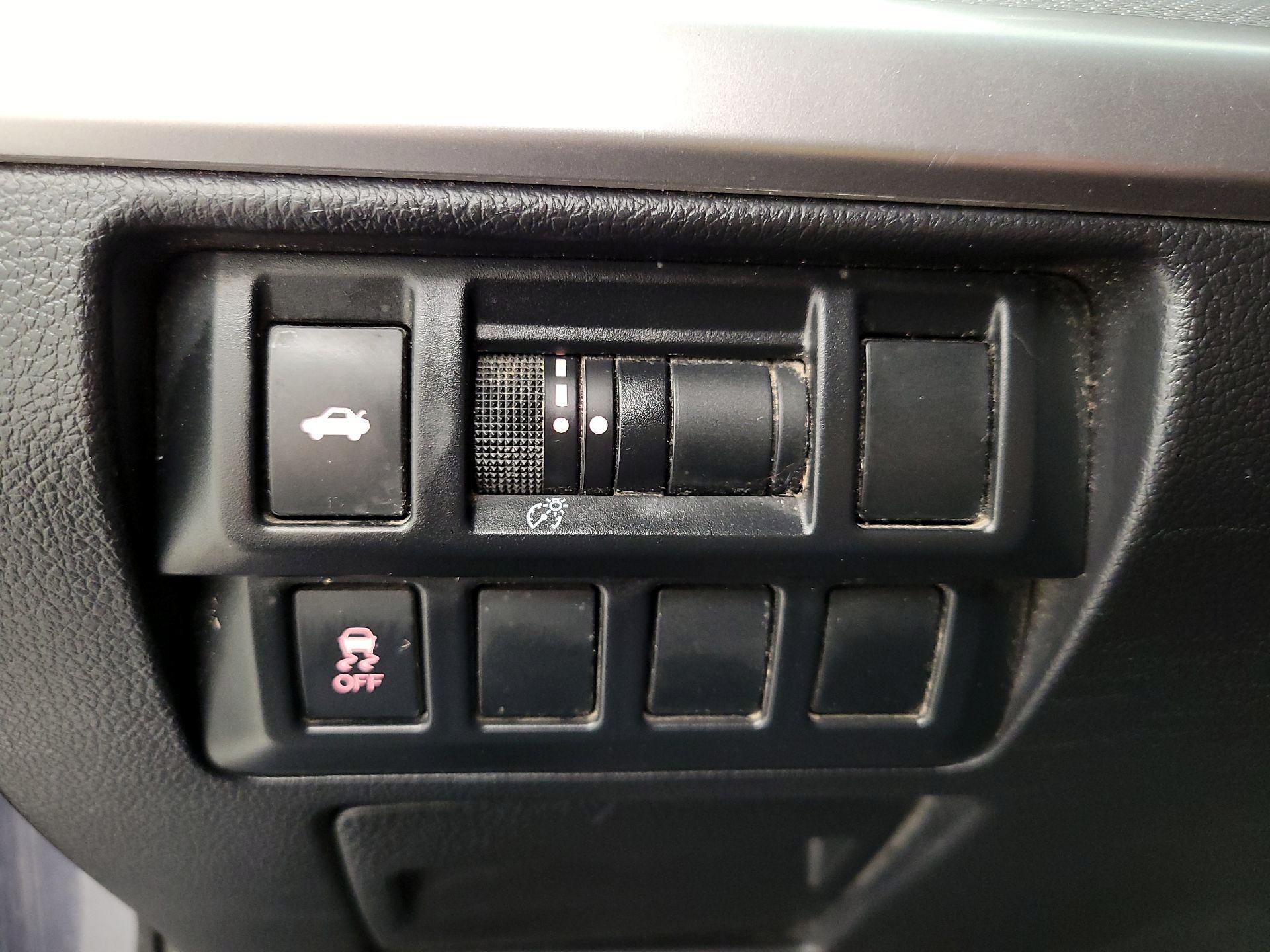 Thumbnail: 2016 Subaru Legacy - 13