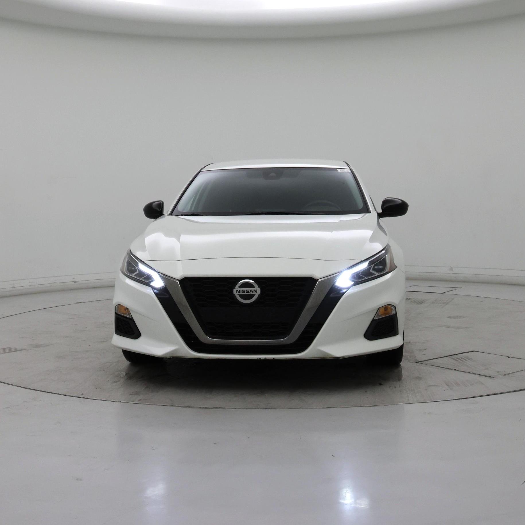 Thumbnail: 2021 Nissan Altima - 5