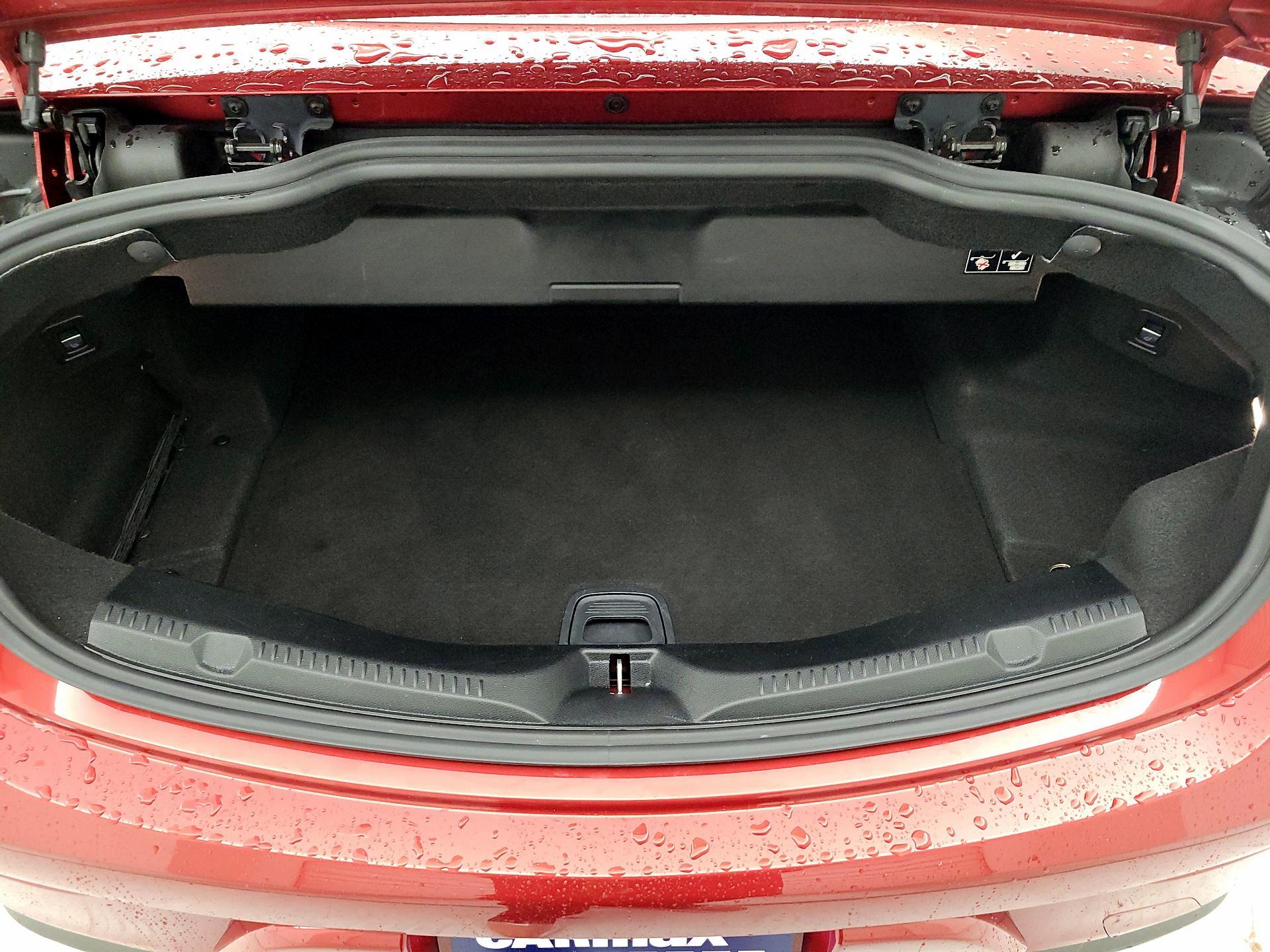 Thumbnail: 2020 Mercedes-Benz E-Class - 18