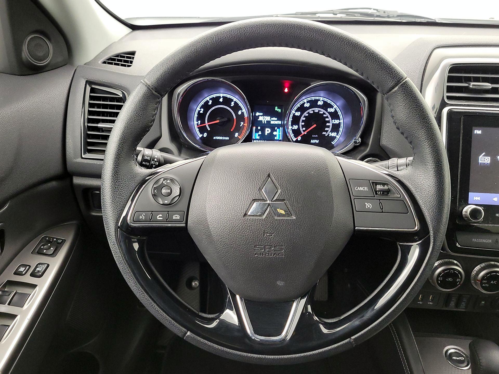 Thumbnail: 2020 Mitsubishi Outlander Sport - 10