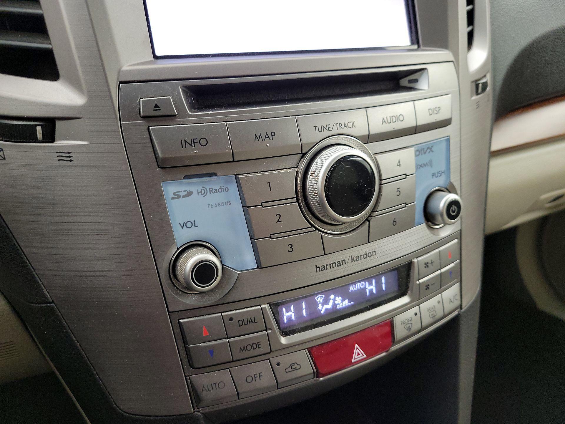 Thumbnail: 2014 Subaru Outback - 14