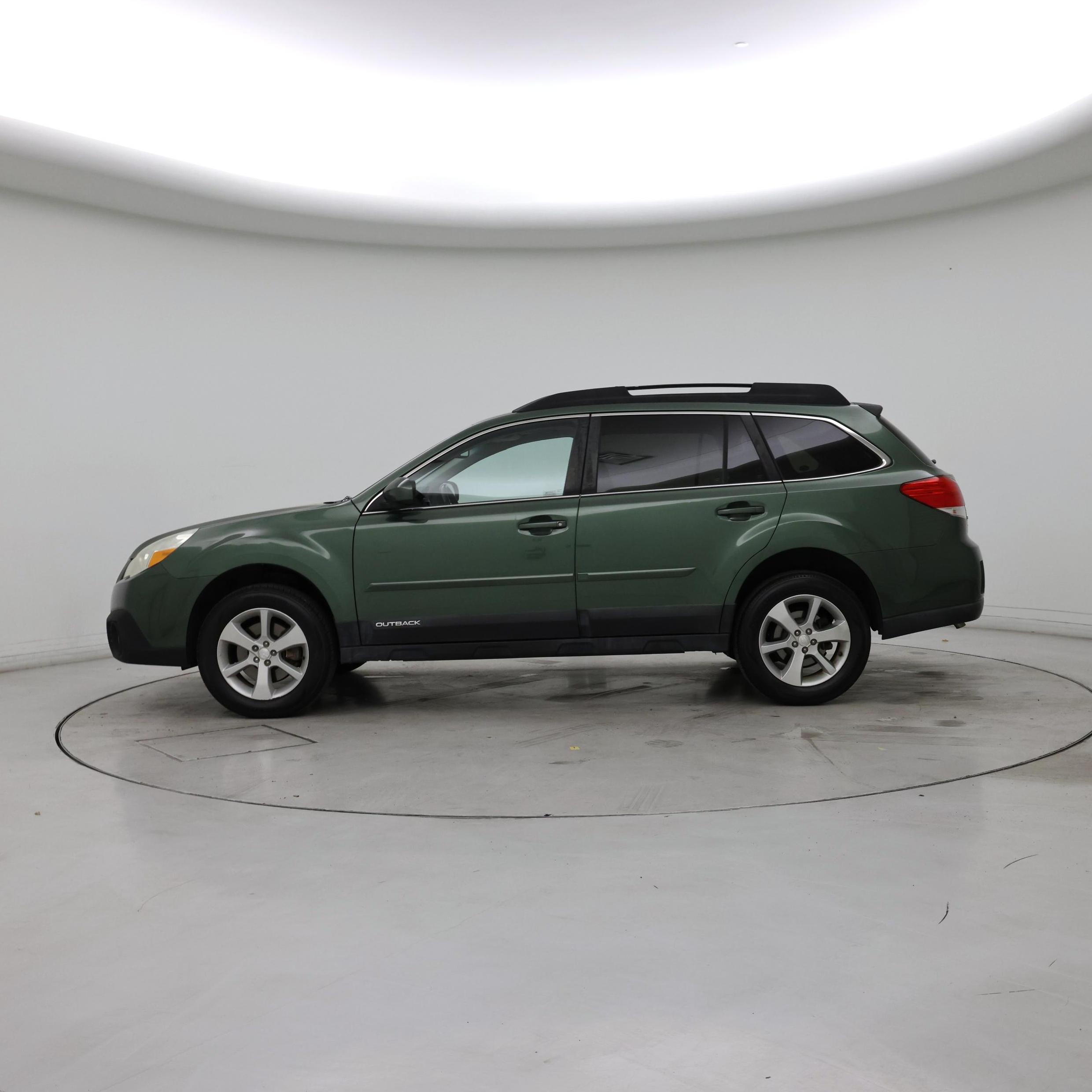 Thumbnail: 2014 Subaru Outback - 3