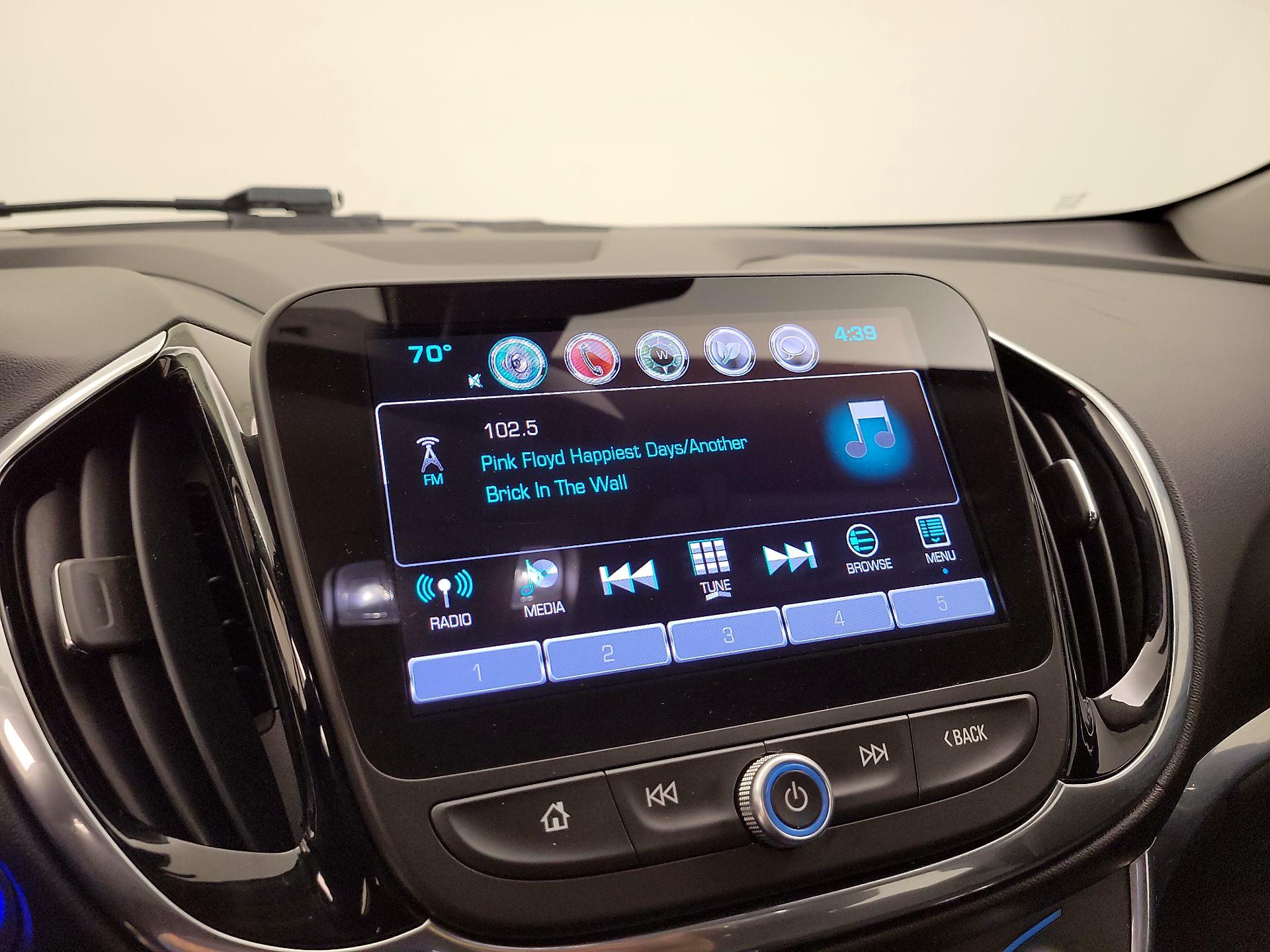 Thumbnail: 2016 Chevrolet Volt - 13