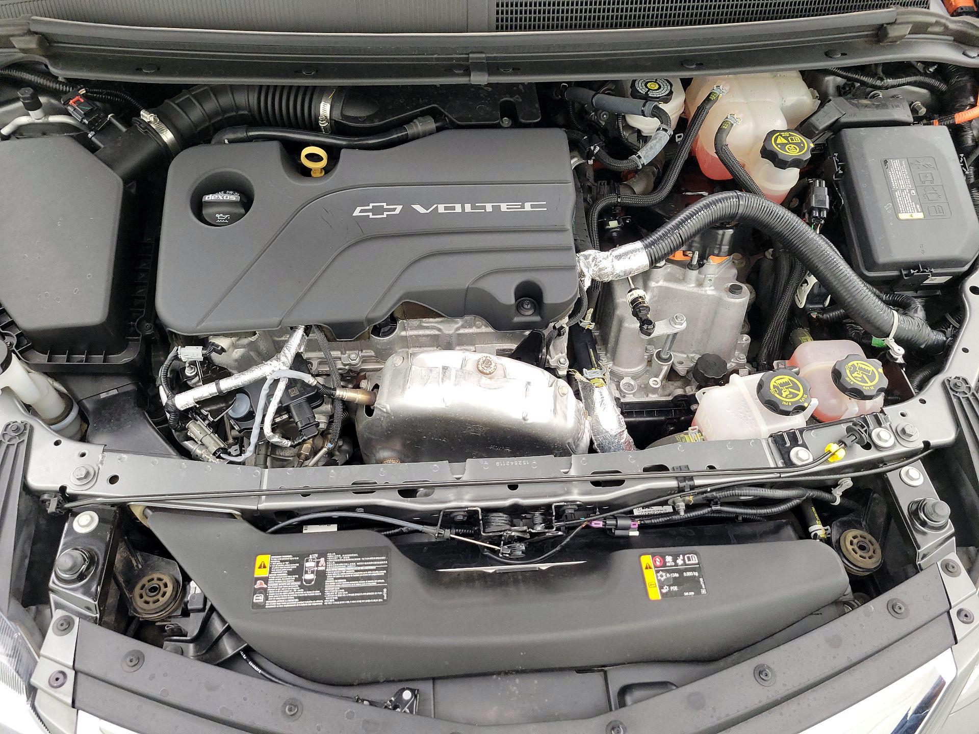 Thumbnail: 2016 Chevrolet Volt - 17