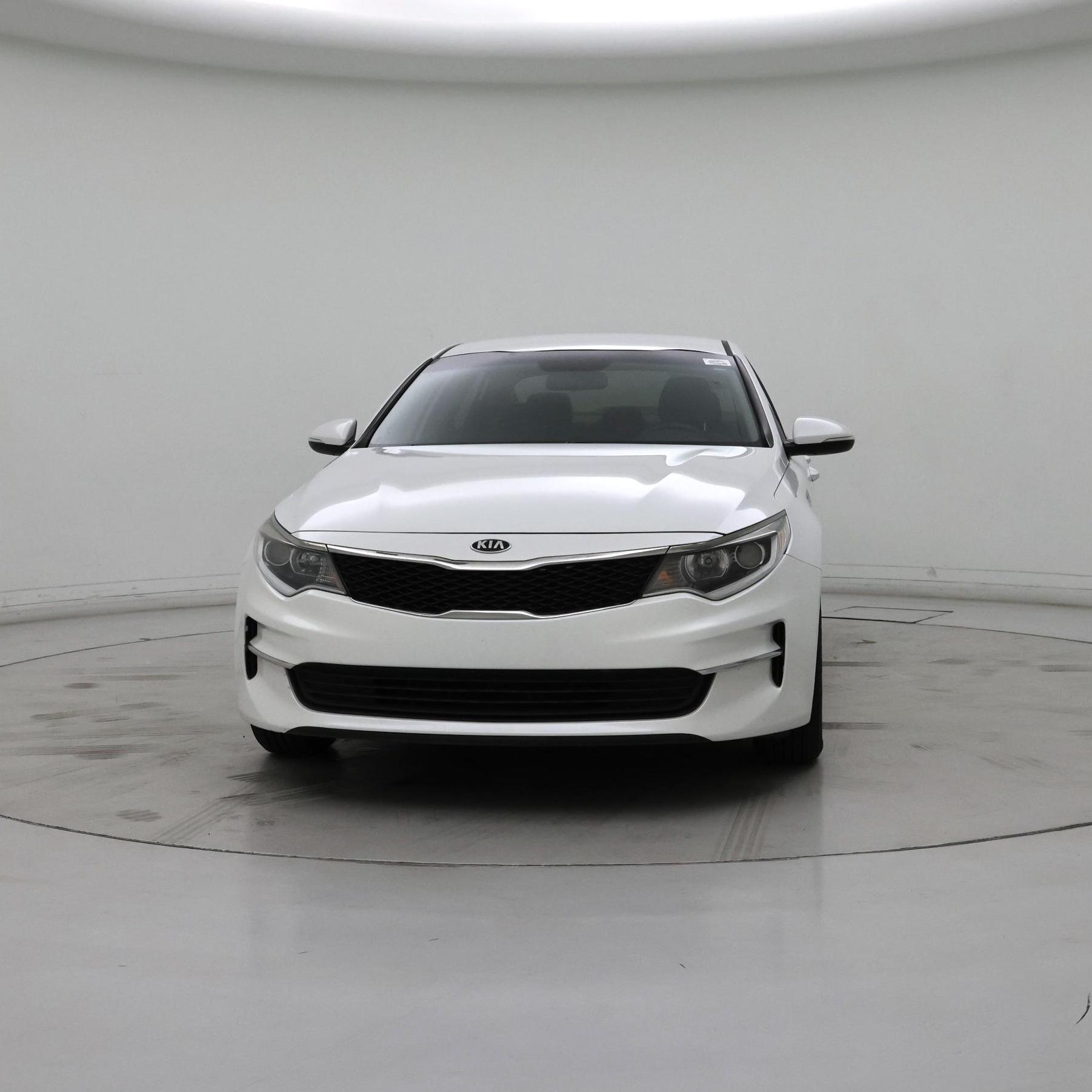 Thumbnail: 2016 Kia Optima - 5