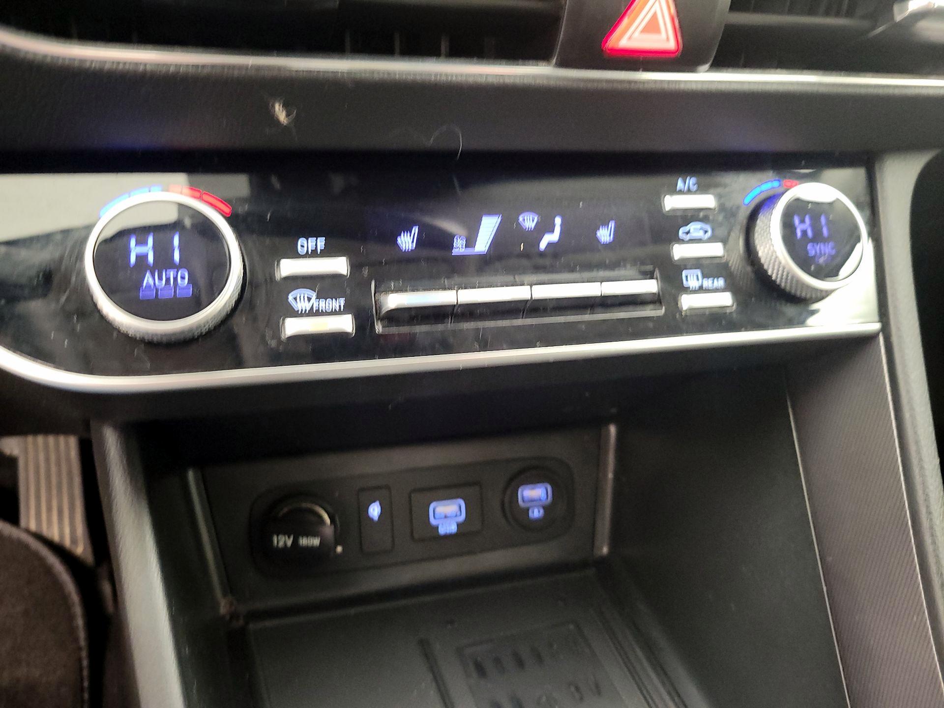 Thumbnail: 2020 Hyundai Sonata - 14