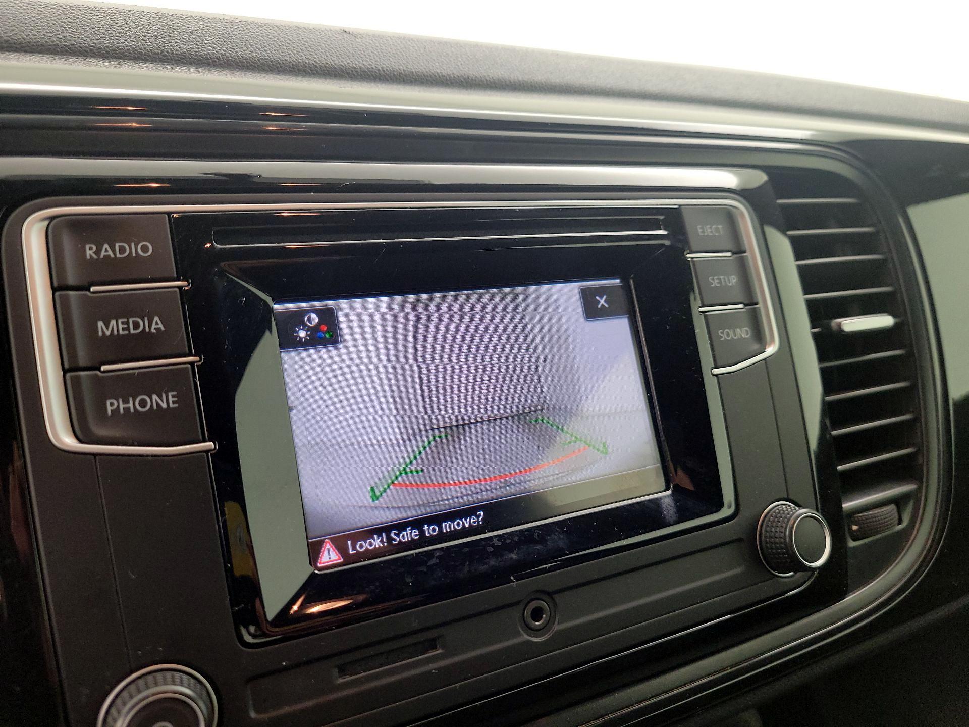 Thumbnail: 2019 Volkswagen Beetle - 13