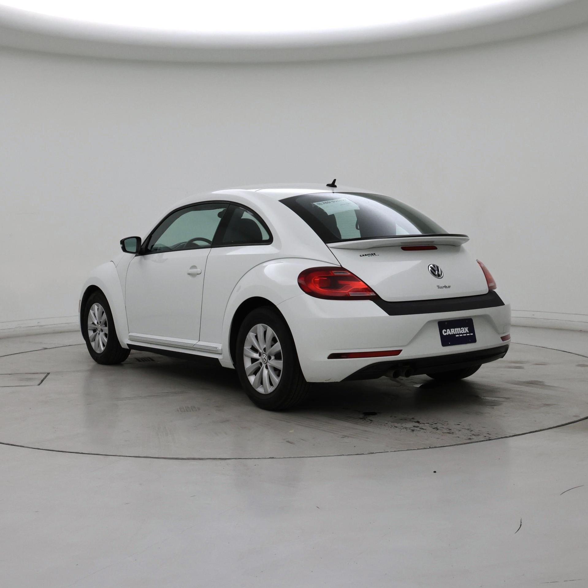 Thumbnail: 2019 Volkswagen Beetle - 2