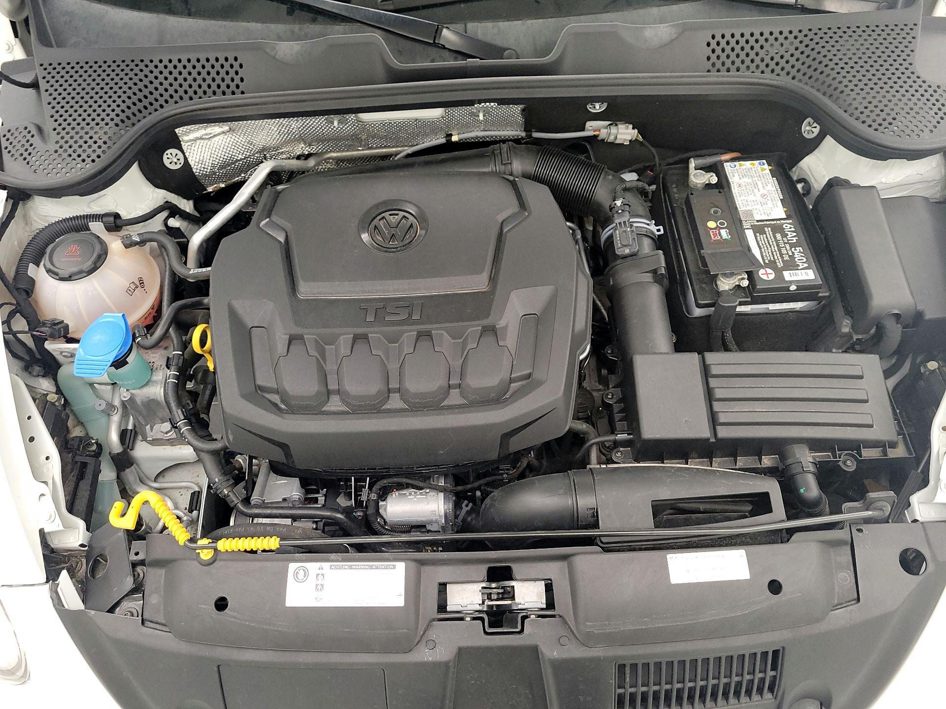 Thumbnail: 2019 Volkswagen Beetle - 20