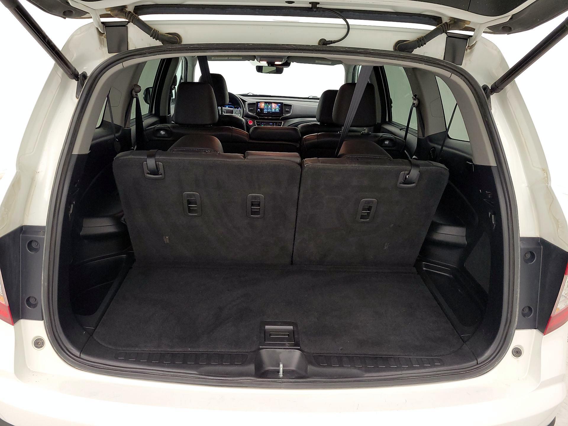 Thumbnail: 2021 Honda Pilot - 16