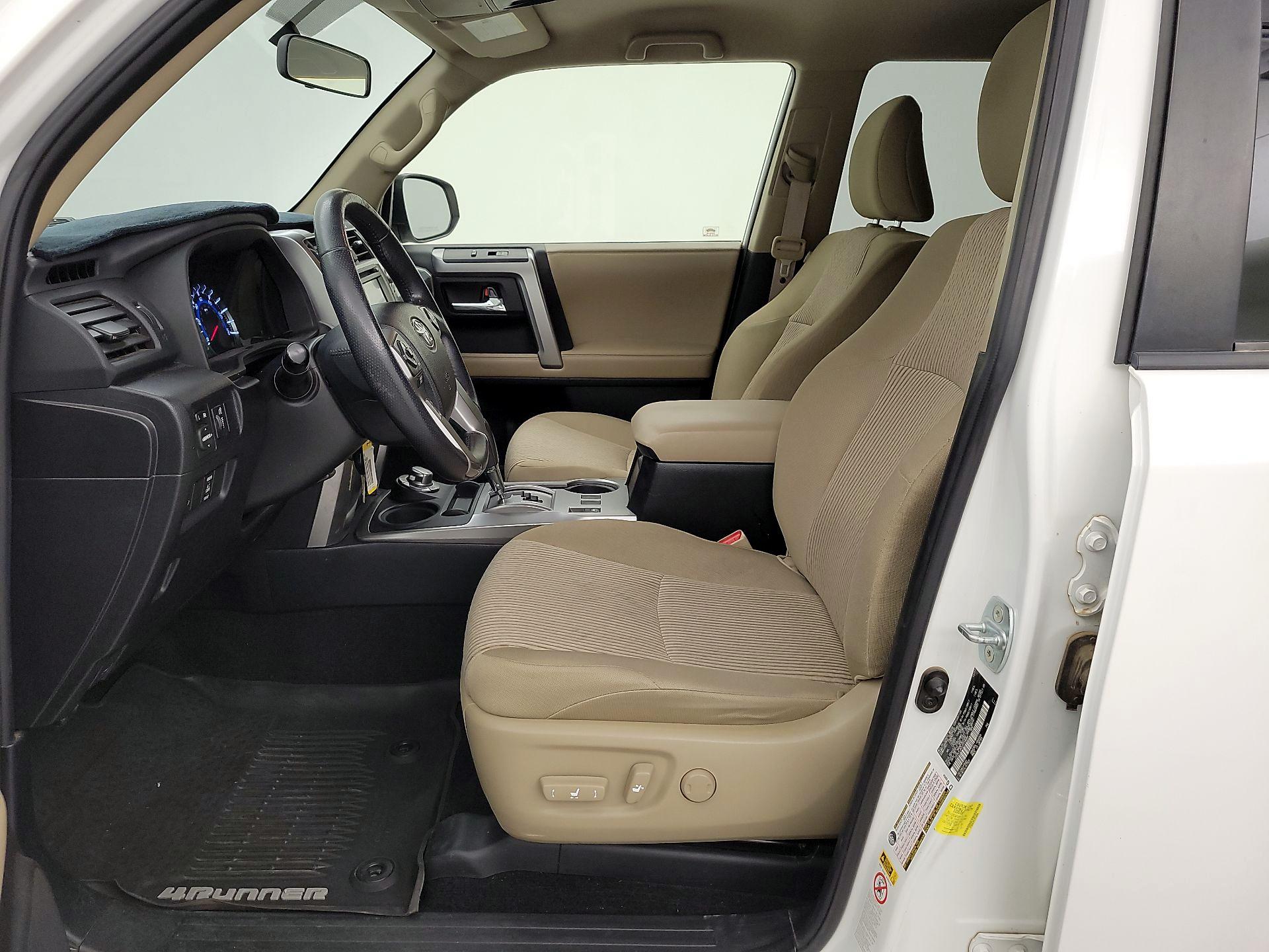 Thumbnail: 2018 Toyota 4Runner - 11