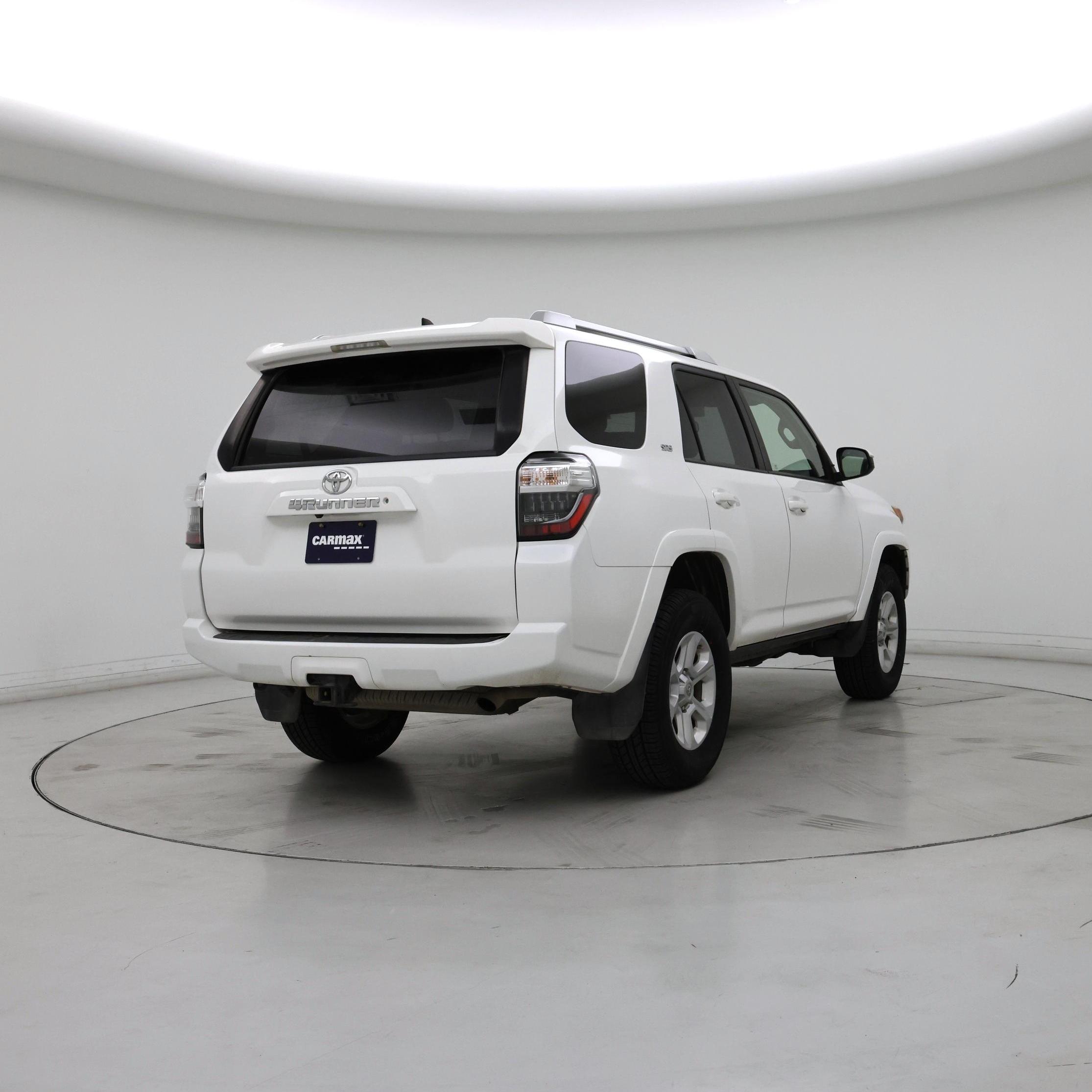 Thumbnail: 2018 Toyota 4Runner - 8