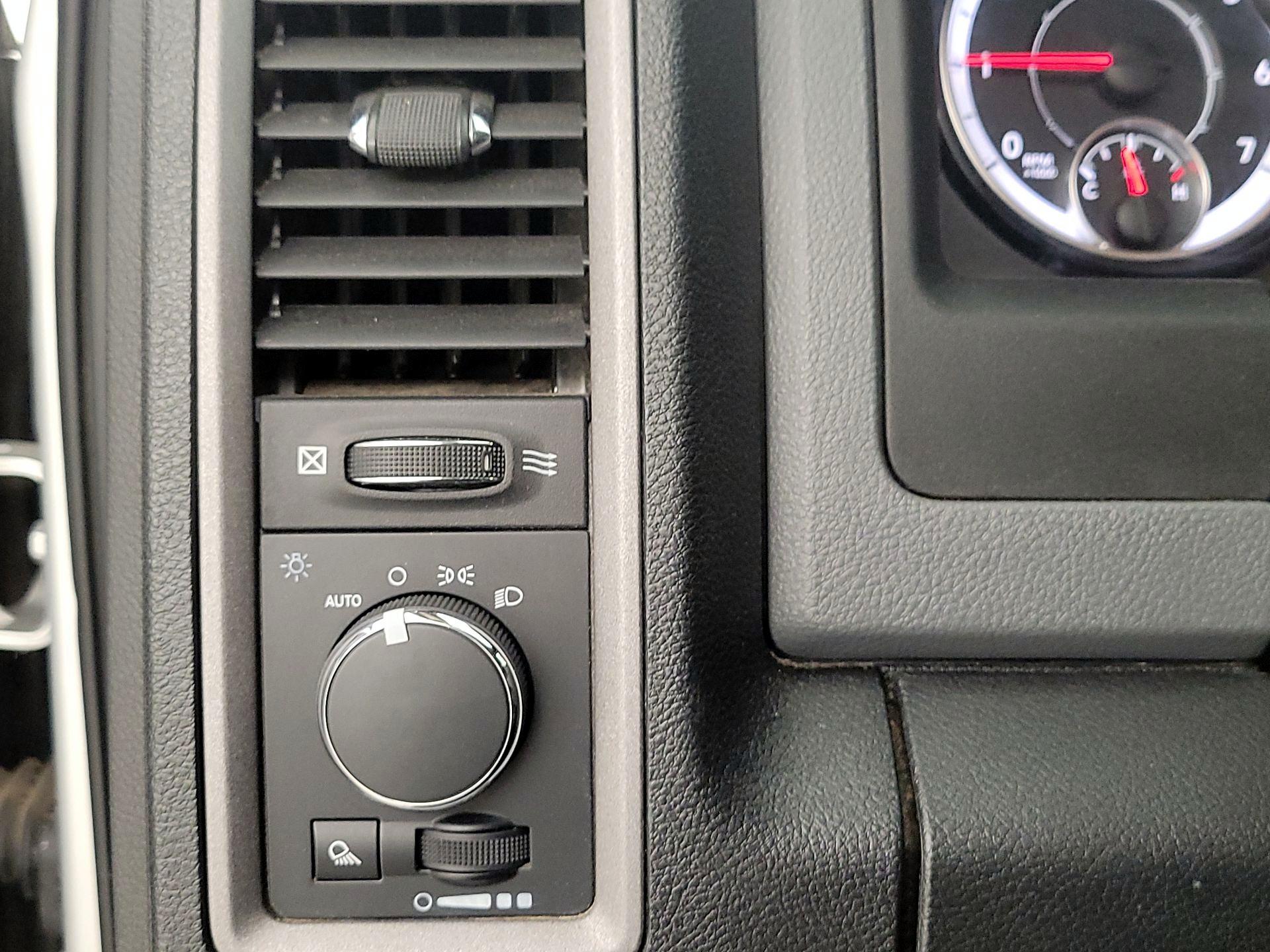 Thumbnail: 2016 RAM 1500 - 13