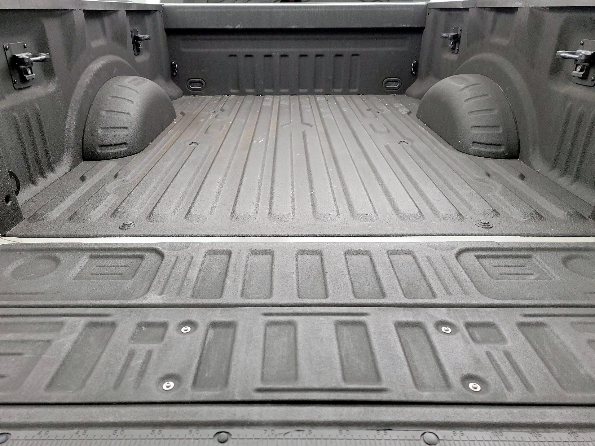 Thumbnail: 2023 Ford F-250 - 16