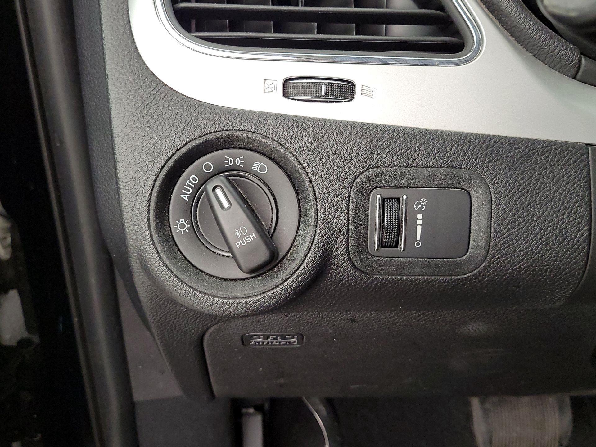 Thumbnail: 2019 Dodge Journey - 13